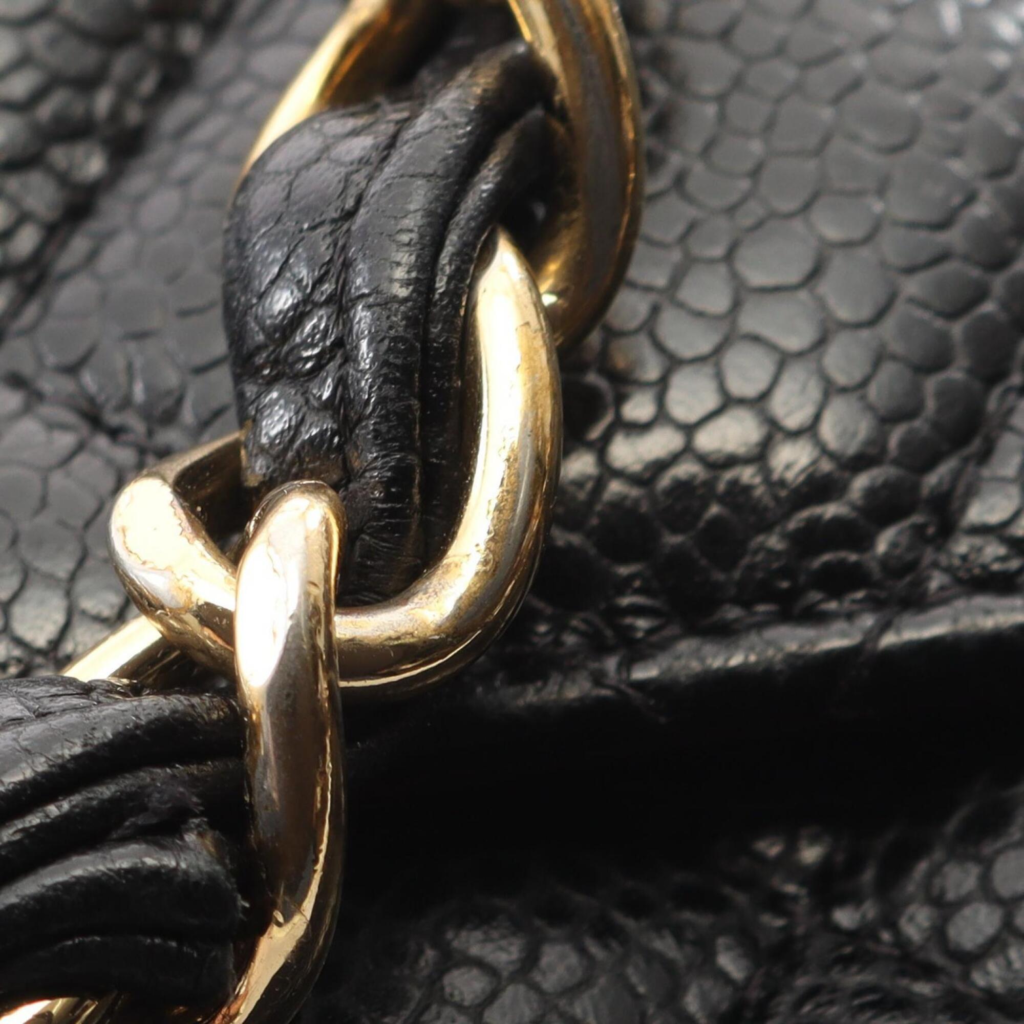 Chanel Black Grained Calfskin Handbag Shoulder Bag (Pre-Owned)
