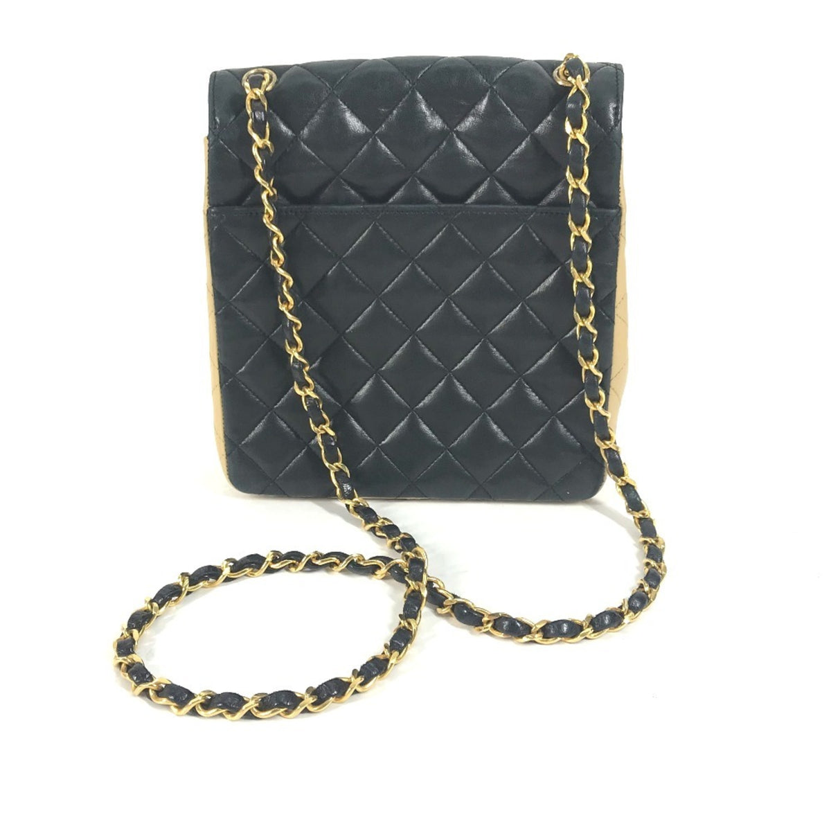 Chanel Beige Black Leather Shoulder Bag (Pre-Owned)