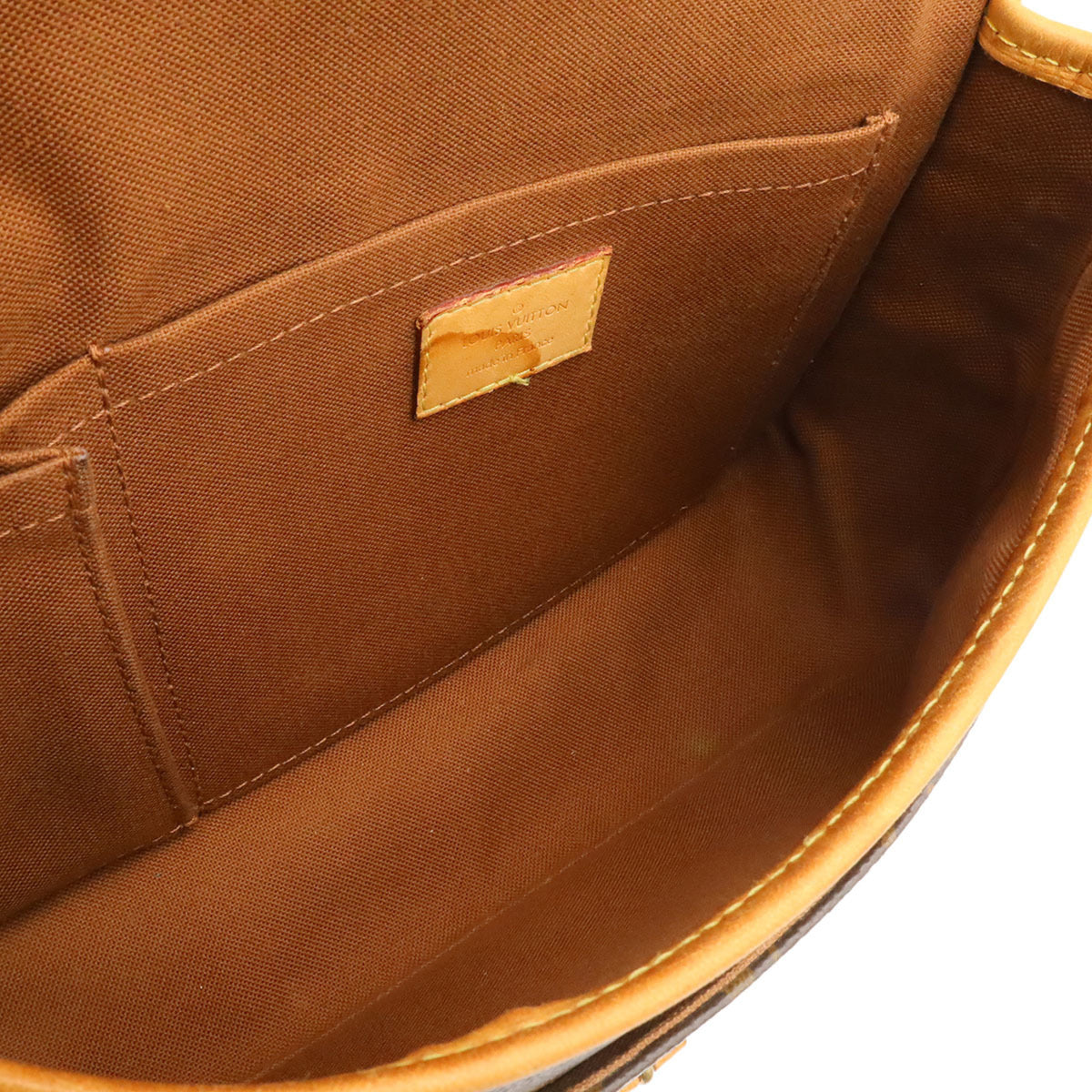 Louis Vuitton Brown Monogram Monogram Canvas Pvc Shoulder Bag (Pre-Owned)