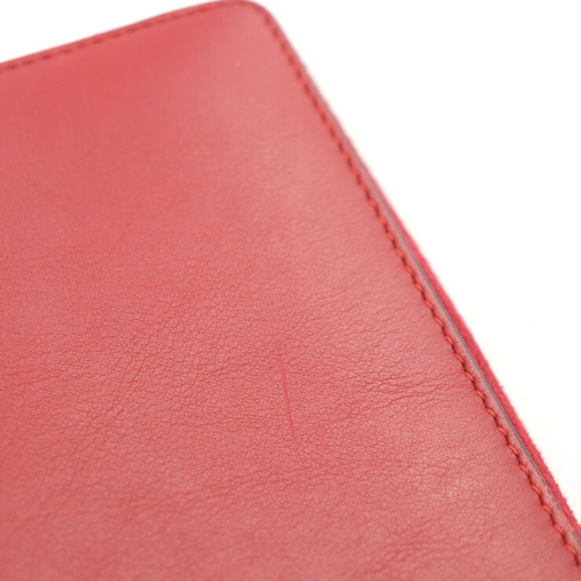 Gucci Red Color Leather Long Wallet (Bi-Fold) (Pre-Owned)