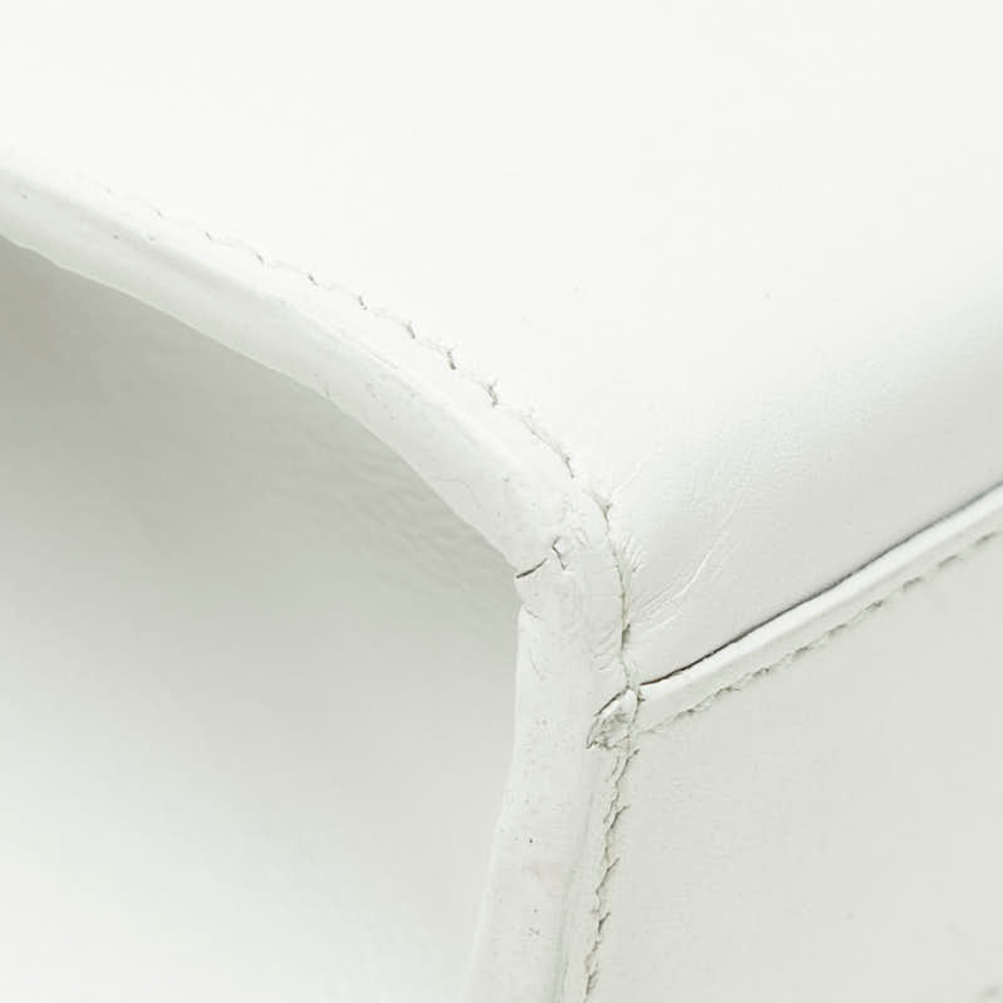 Saint Laurent White Leather Shoulder Bag (Pre-Owned)