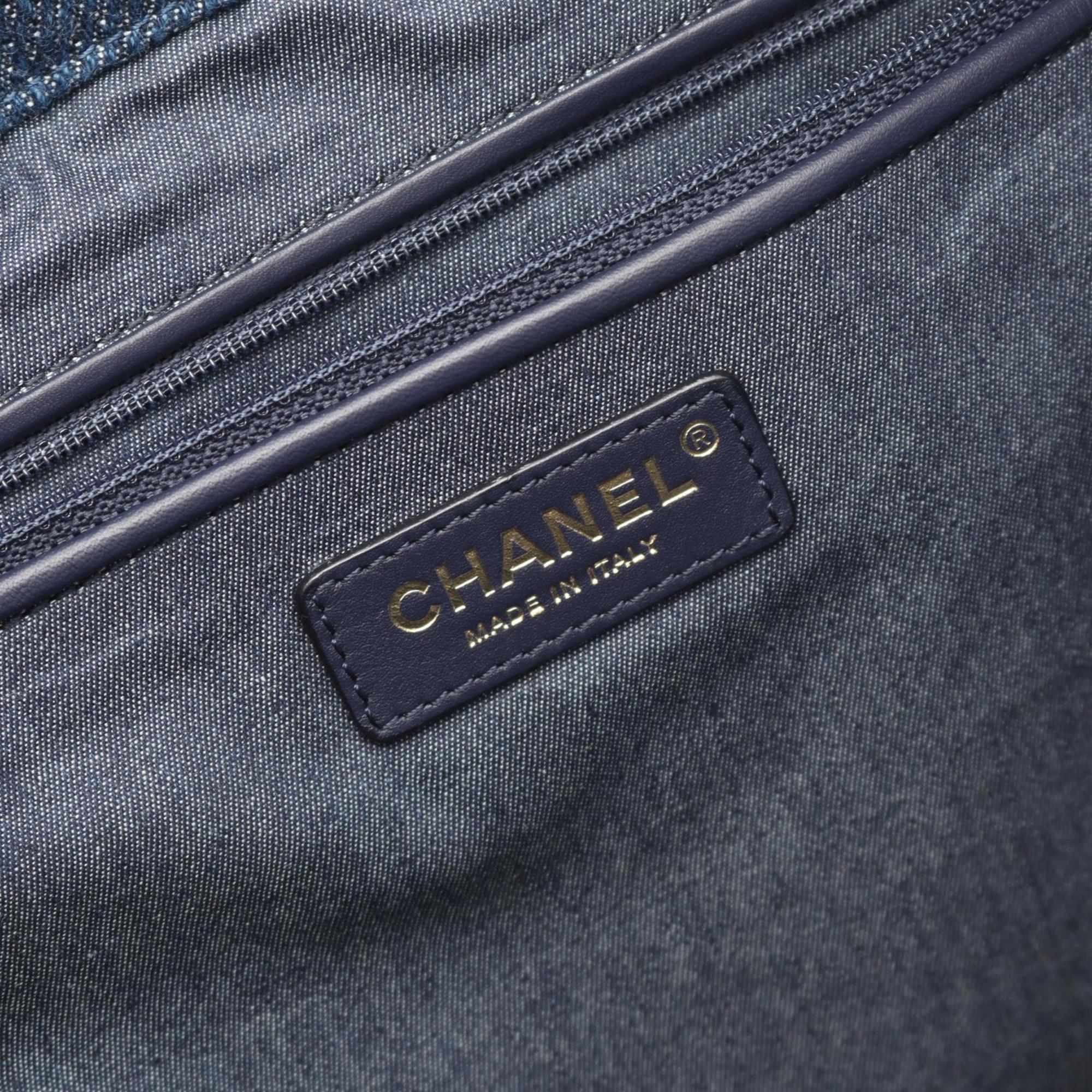 Chanel Navy Denim Tote Bag (Pre-Owned)