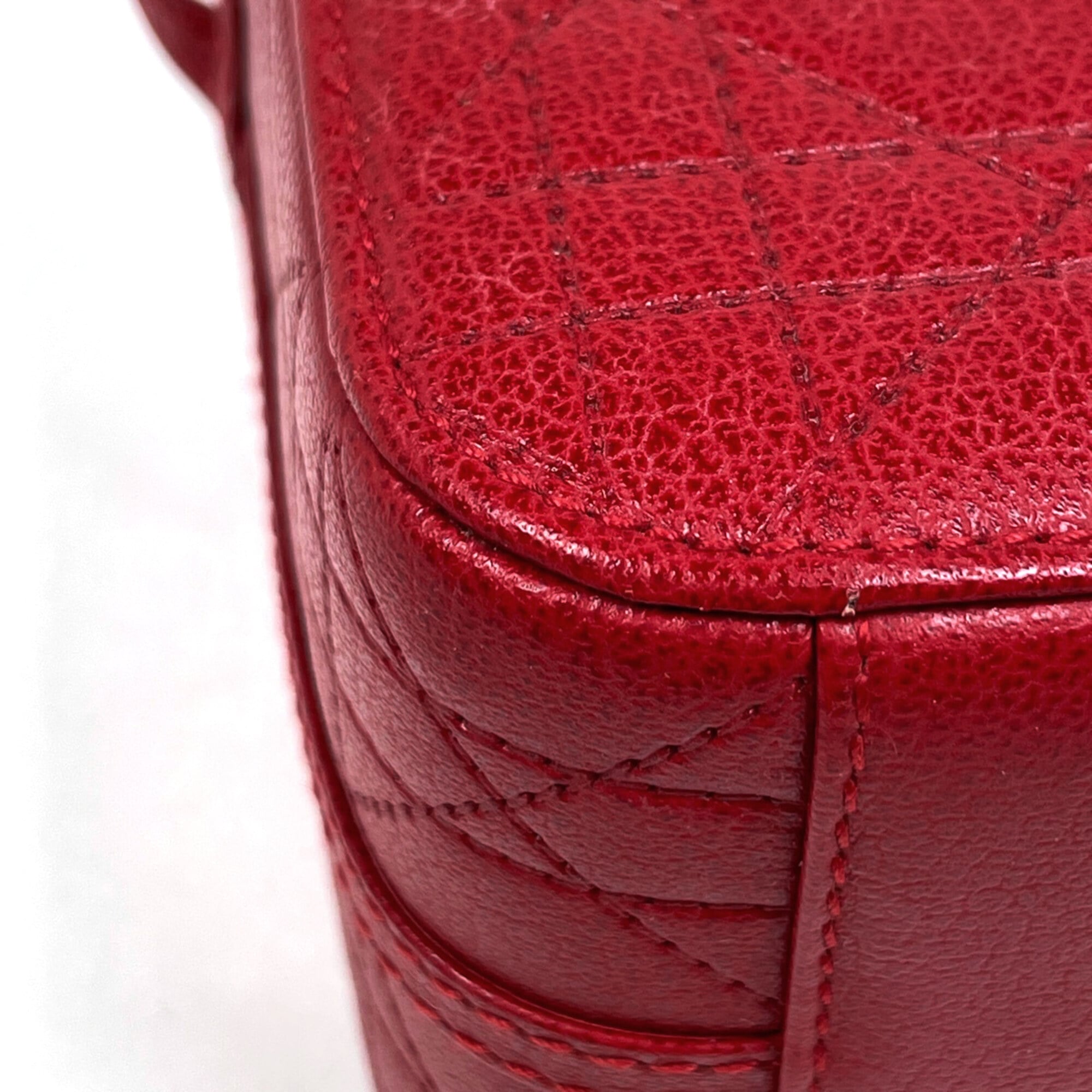 Christian Dior Red Color Leather Handbag Vanity Bag (Pre-Owned)