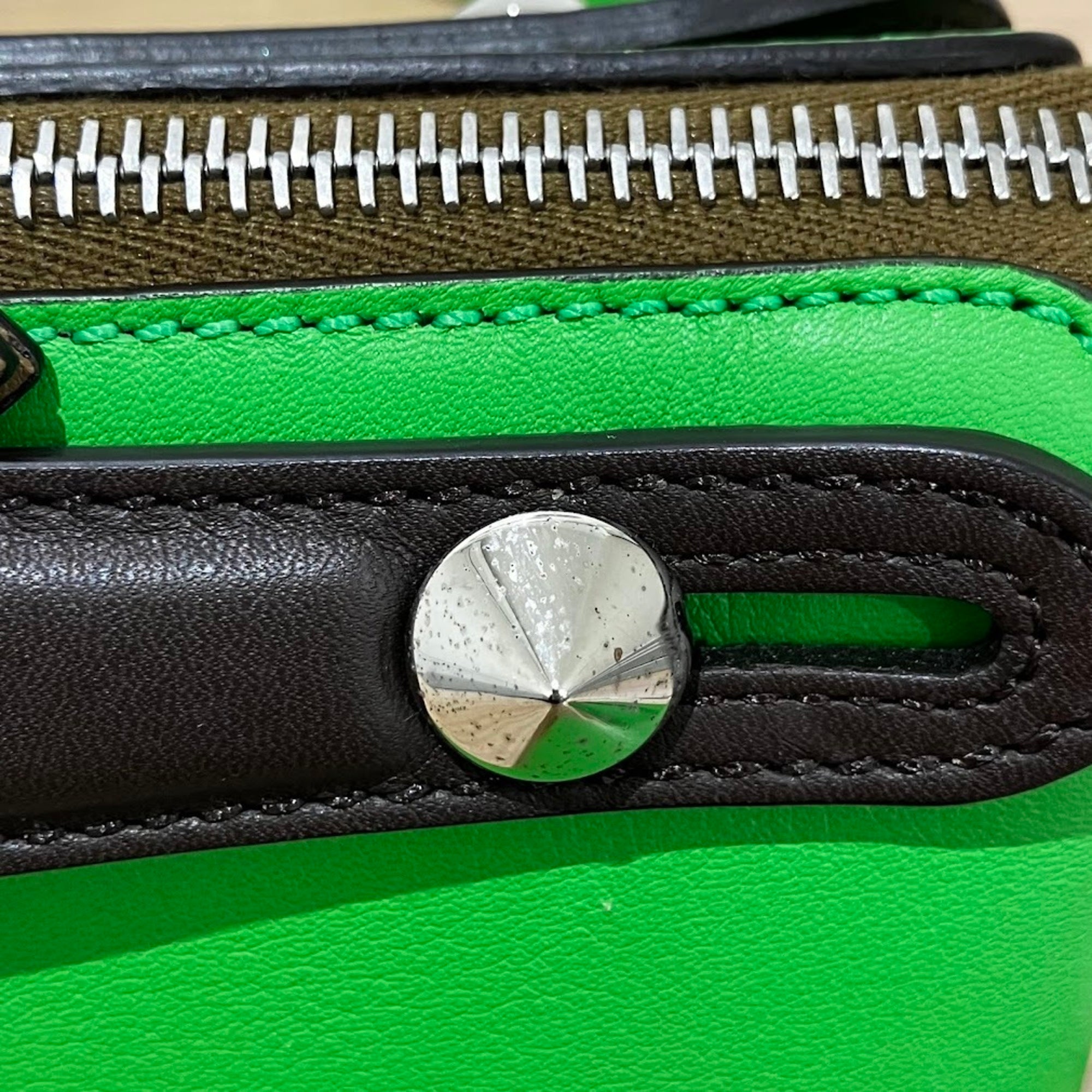 Fendi Black Green Leather Clutch Bag Handbag Pouch (Pre-Owned)