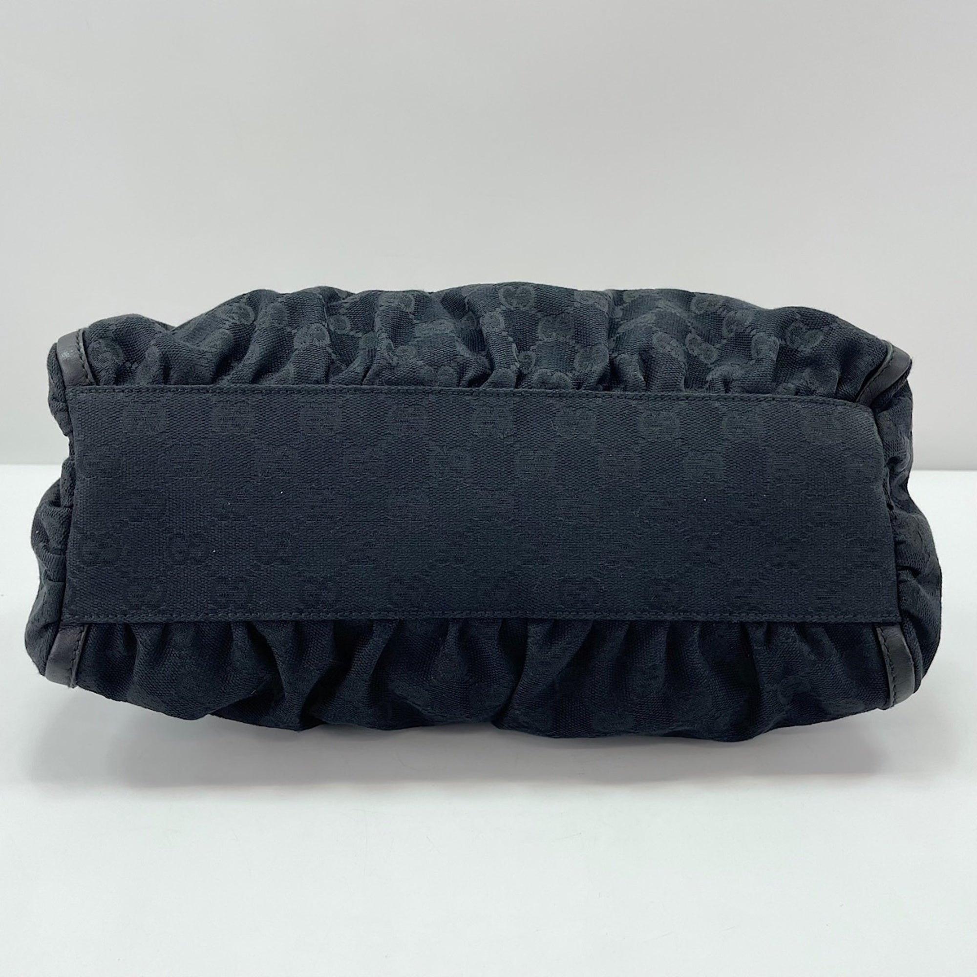 Gucci Abbey Black Handbag (Pre-Owned)