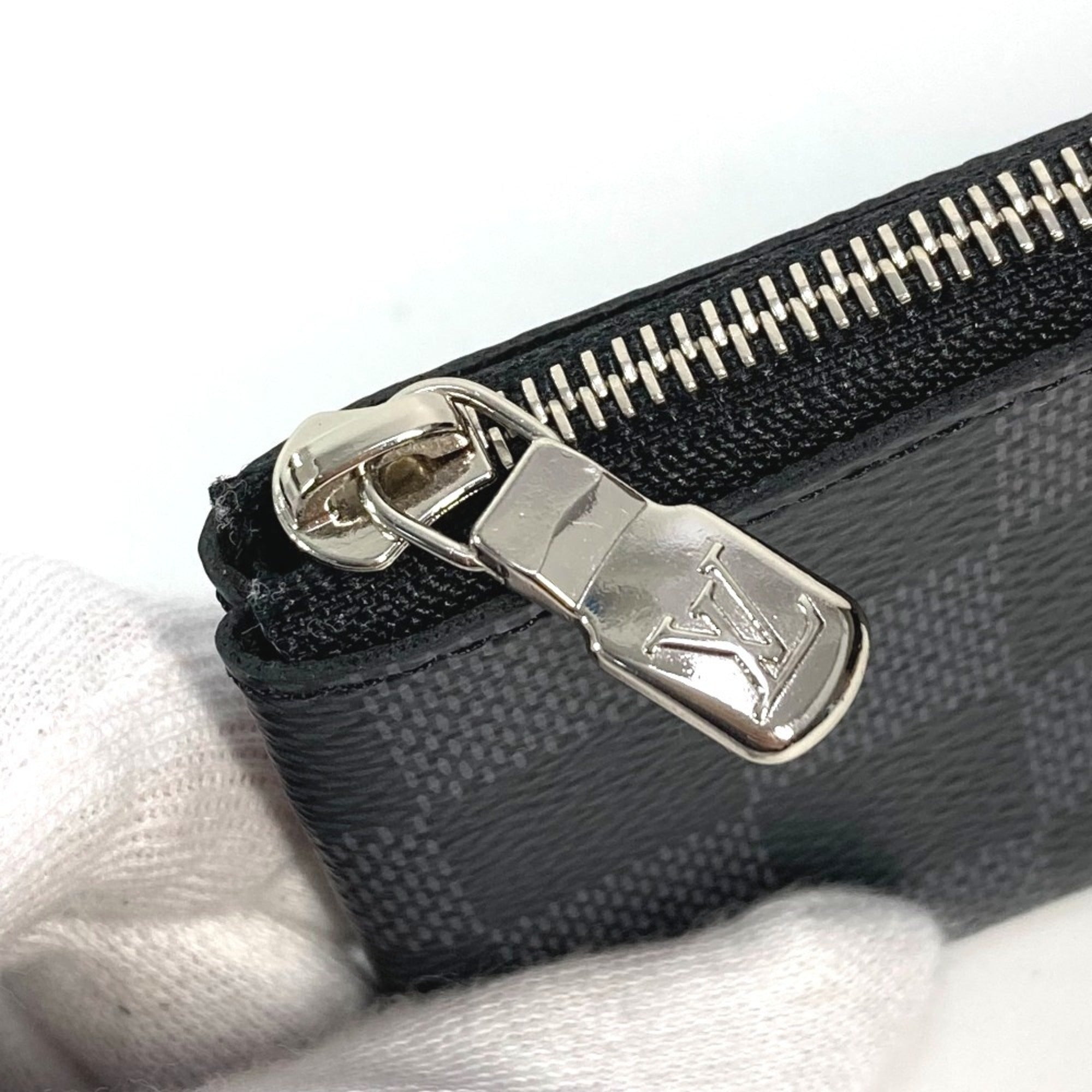 Louis Vuitton Black Damier Graphite Coin Purse/Coin Case (Pre-Owned)