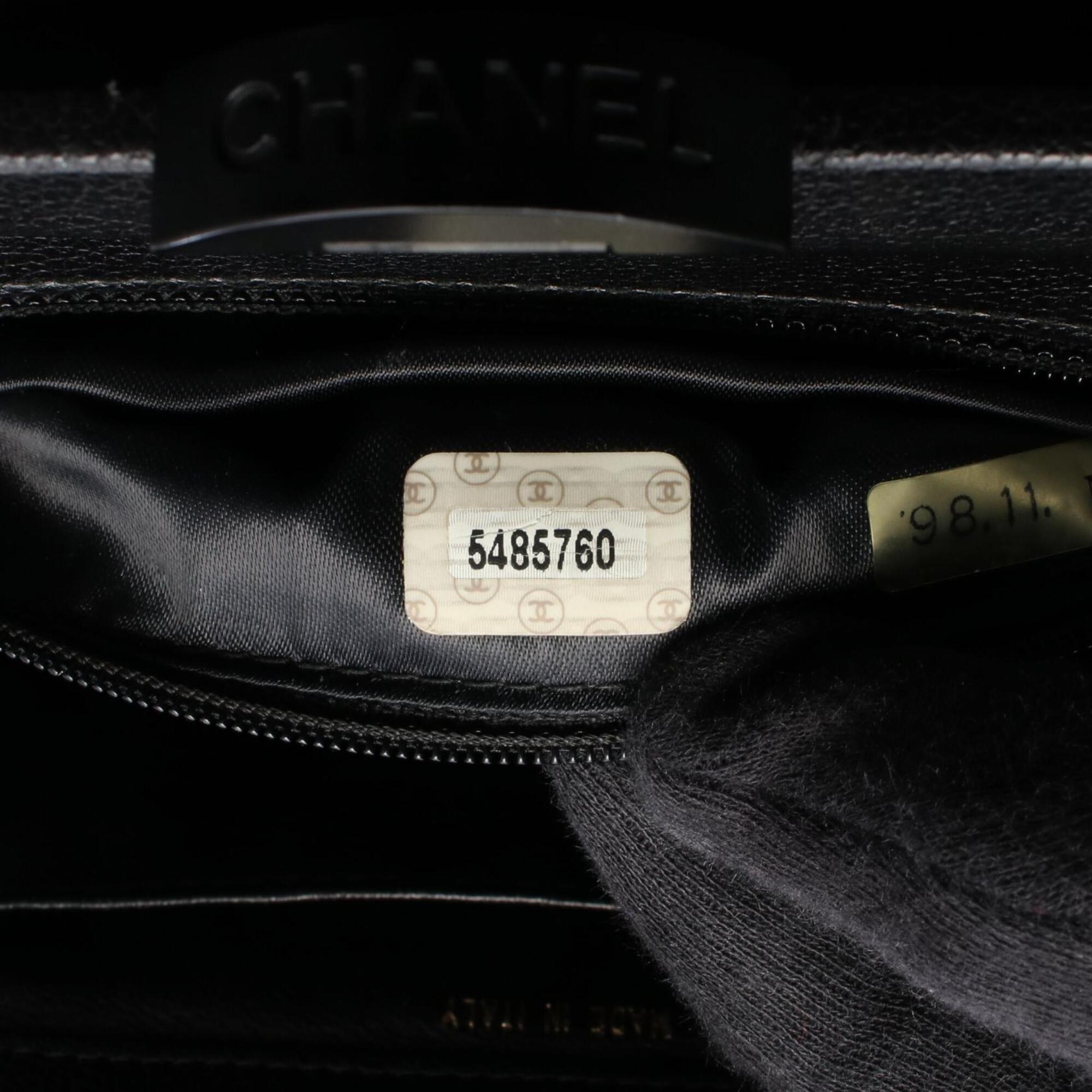 Chanel Black Grained Calfskin Handbag Shoulder Bag (Pre-Owned)
