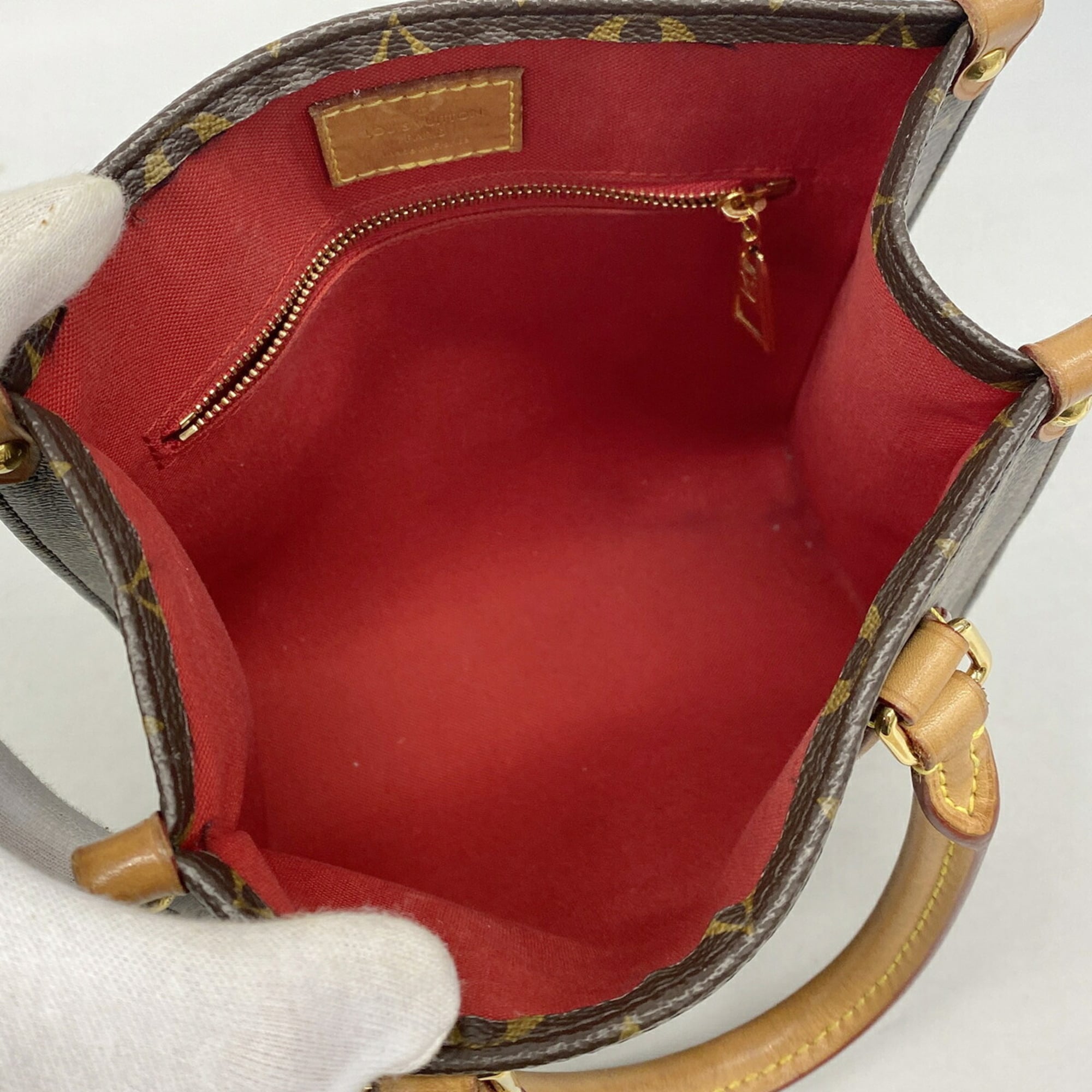 Louis Vuitton Brown Handbag (Pre-Owned)
