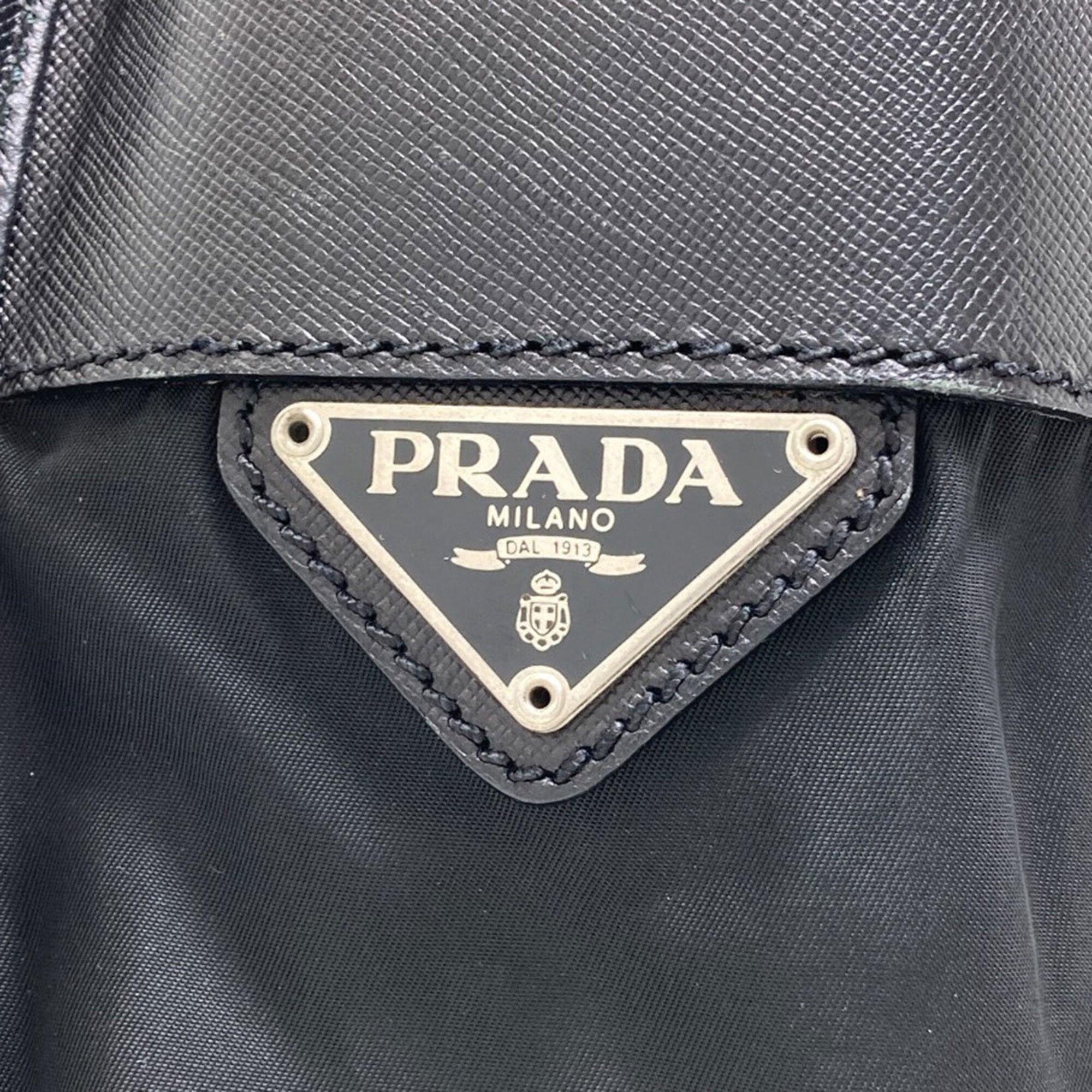 Prada Black Nylon Shoulder Bag (Pre-Owned)