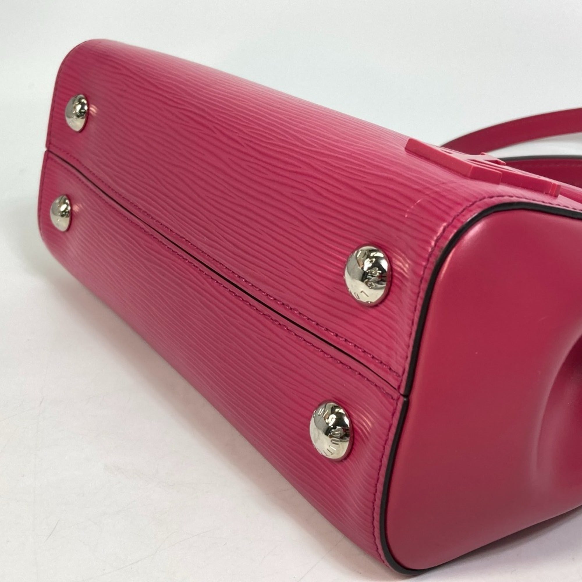 Louis Vuitton Hot Pink Pink Epi Leather Handbag Shoulder Bag (Pre-Owned)