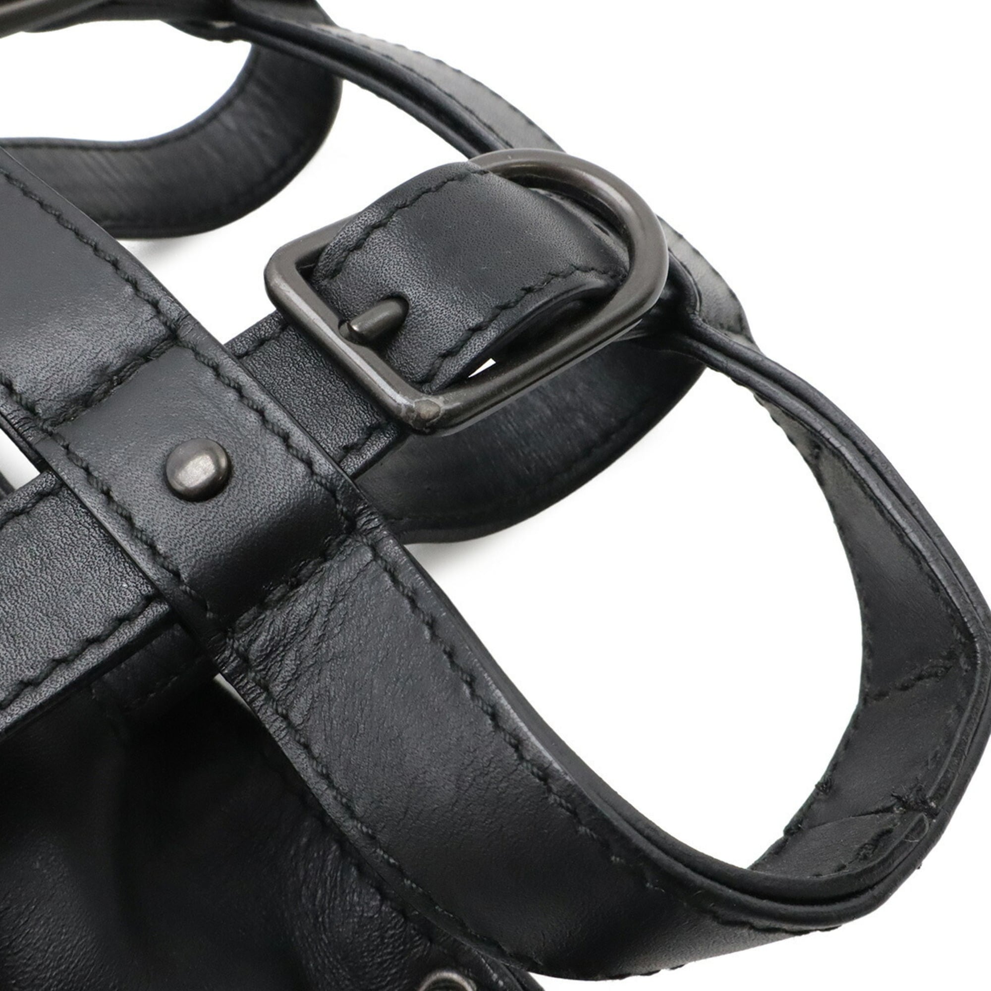 Bottega Veneta Black Leather Fanny Pack Sling Bag (Pre-Owned)