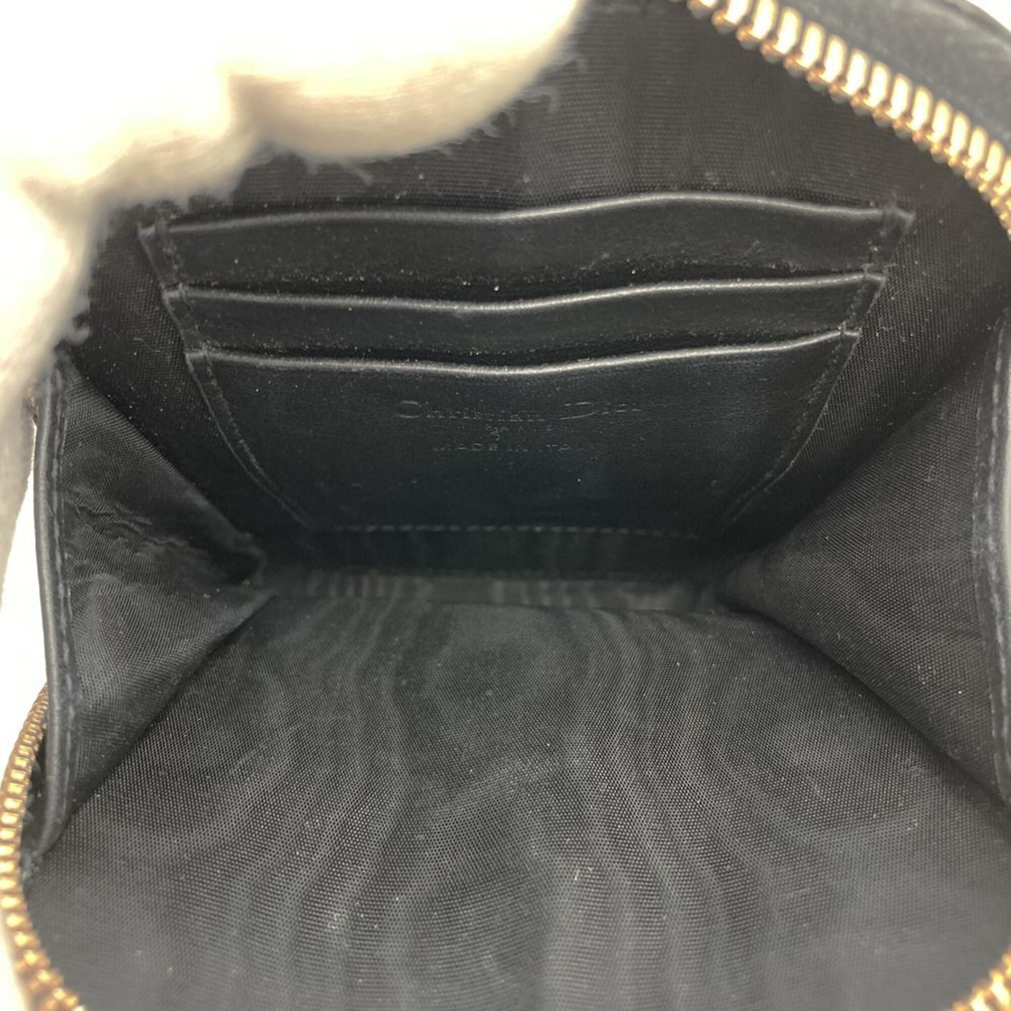 Christian Dior Black Patent Leather Pouch (Pre-Owned)