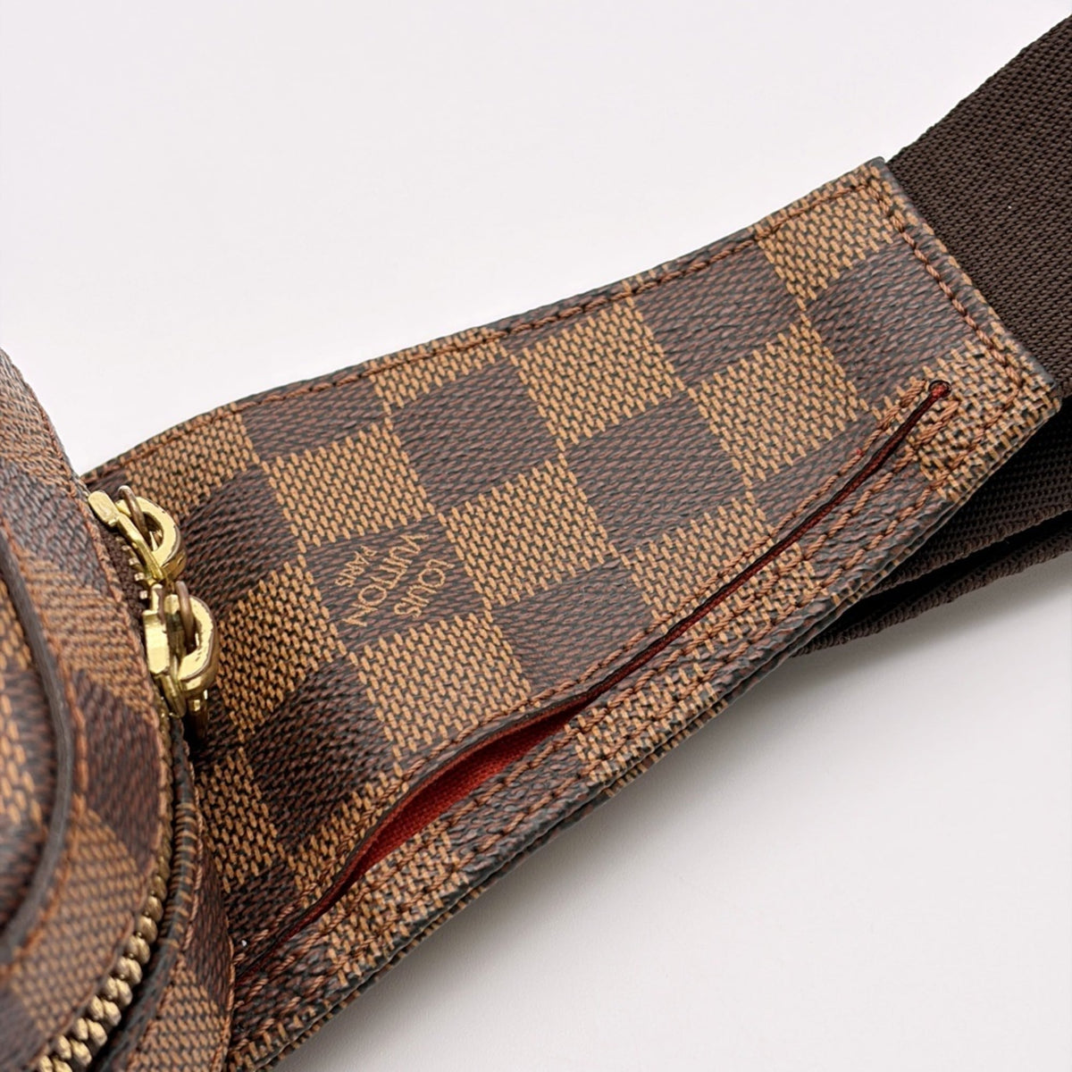 Louis Vuitton Damier Ebene Damier Canvas Sling Bag (Pre-Owned)