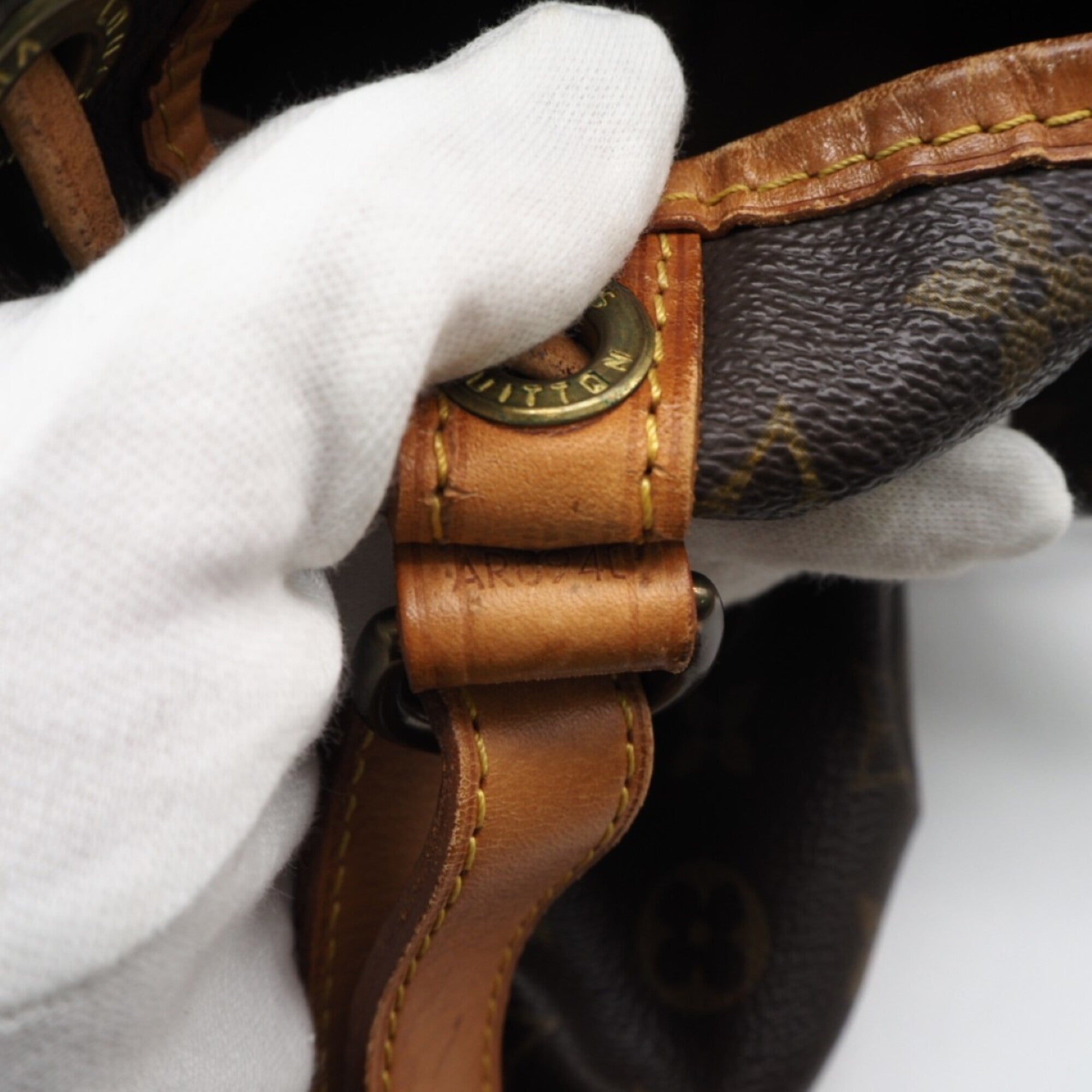 Louis Vuitton Brown Coated Canvas Leather Shoulder Bag (Pre-Owned)