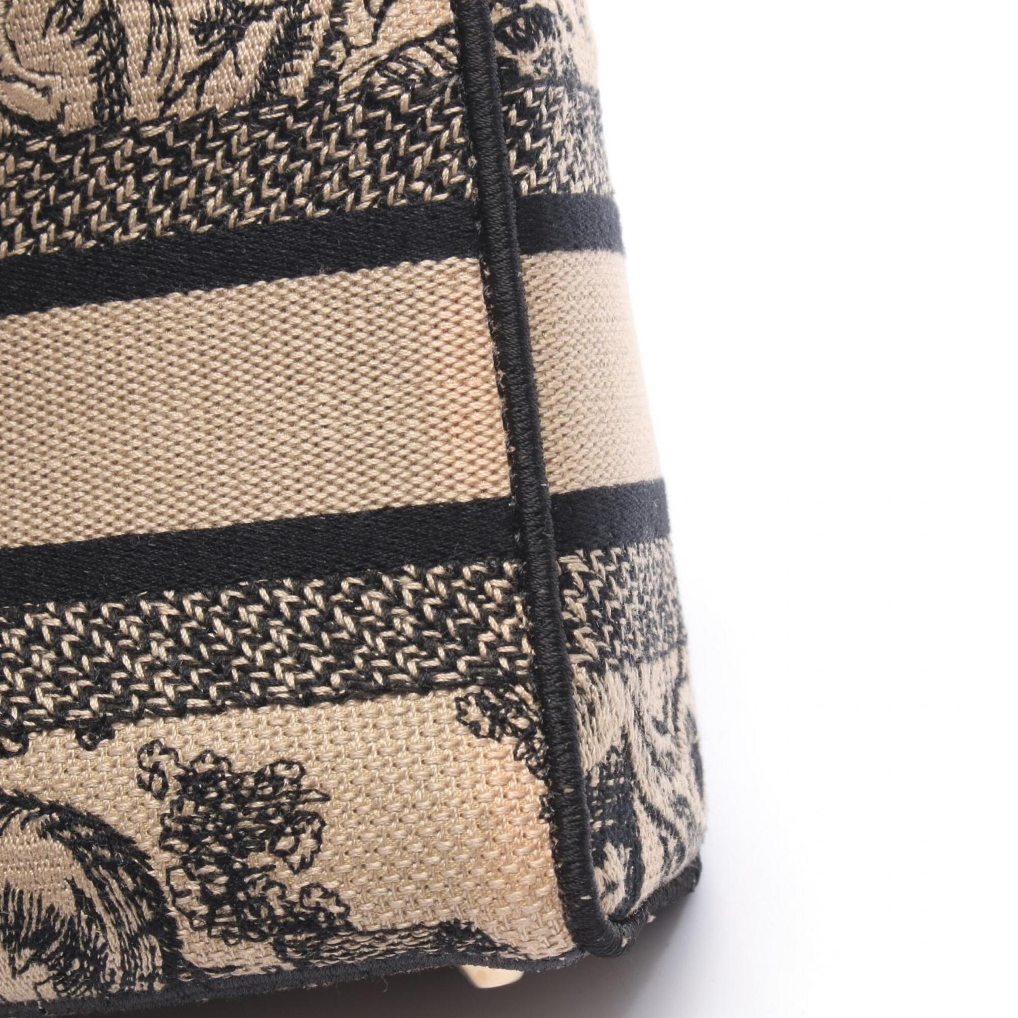 Christian Dior Beige Black Canvas Handbag (Pre-Owned)