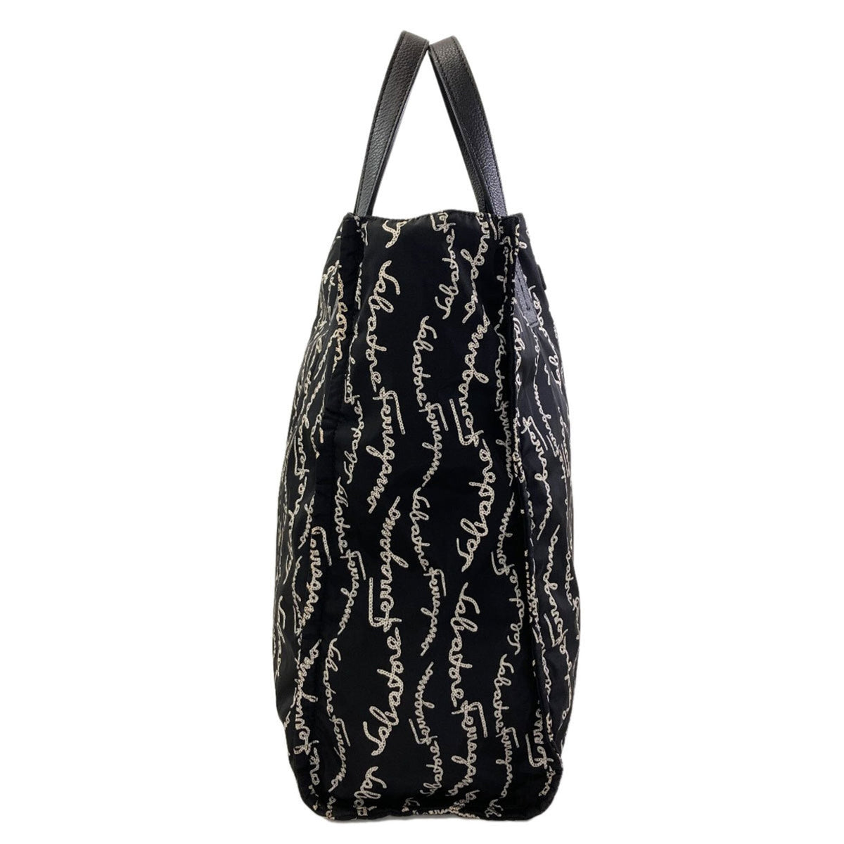 Salvatore Ferragamo Black Nylon Handbag Pouch (Pre-Owned)