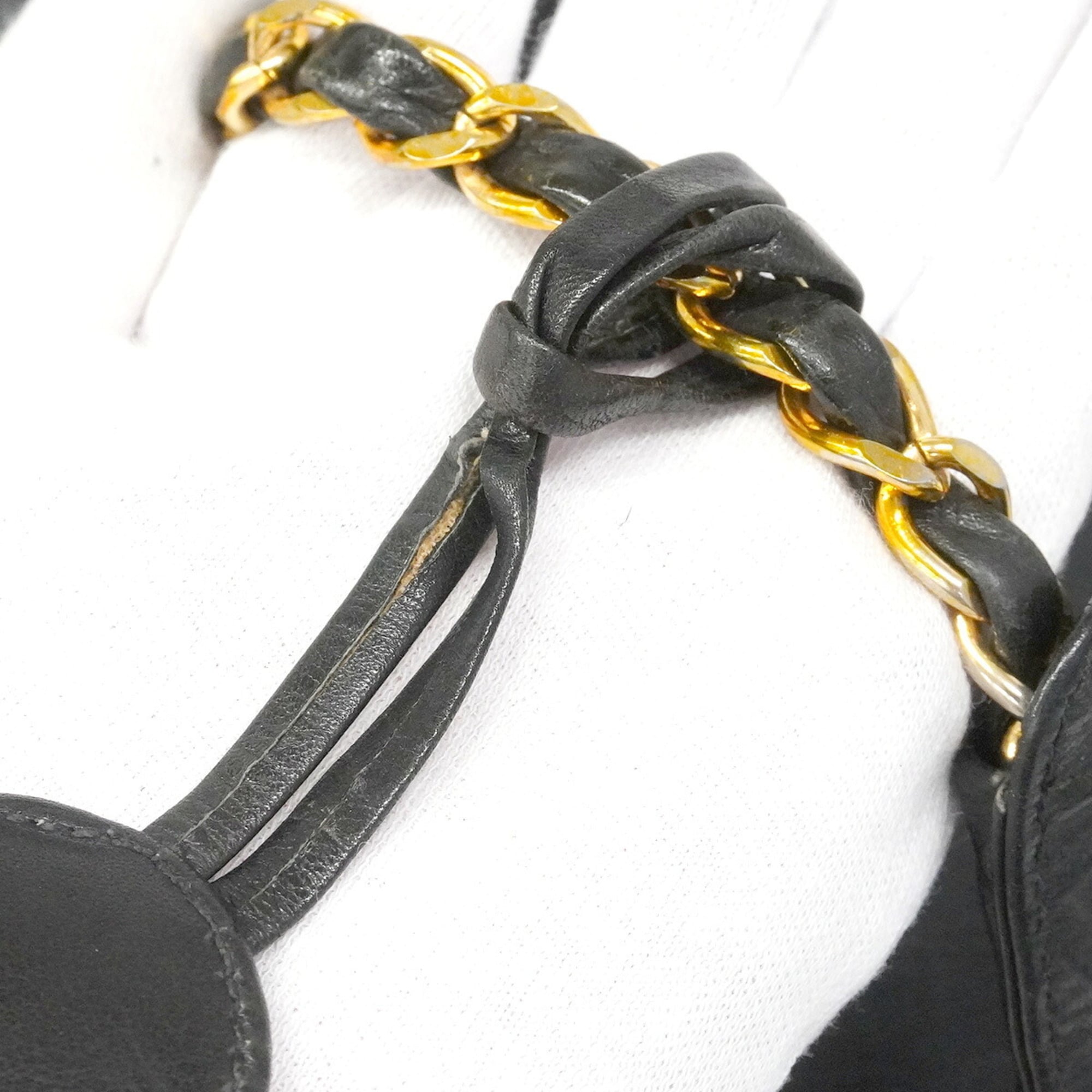 Chanel Black Leather Tote Bag (Pre-Owned)