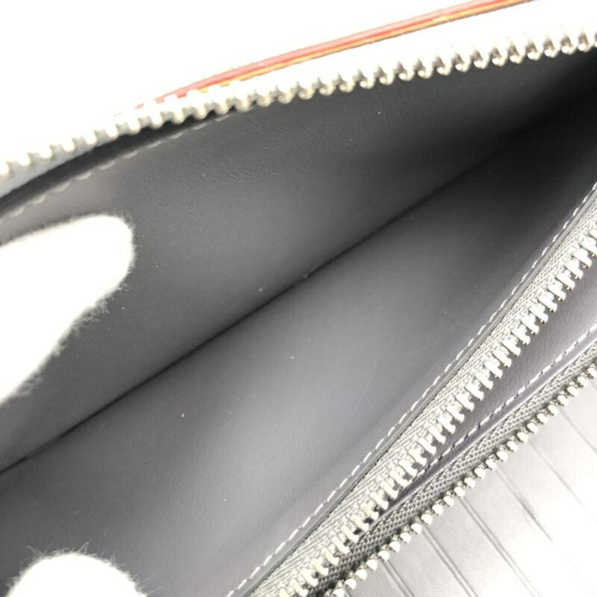 Louis Vuitton Silver Long Wallet (Bi-Fold) (Pre-Owned)