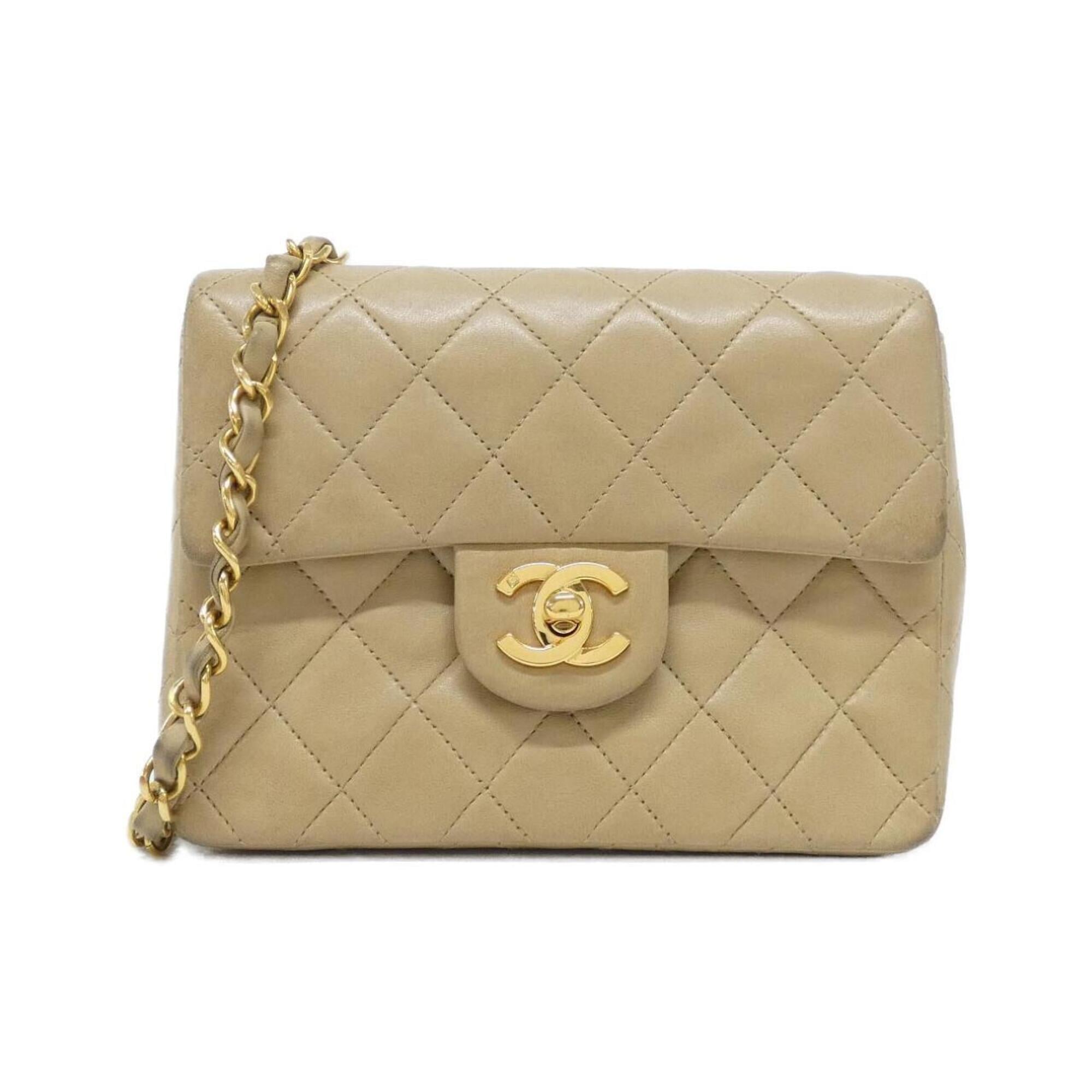 Chanel Beige Leather Shoulder Bag (Pre-Owned)