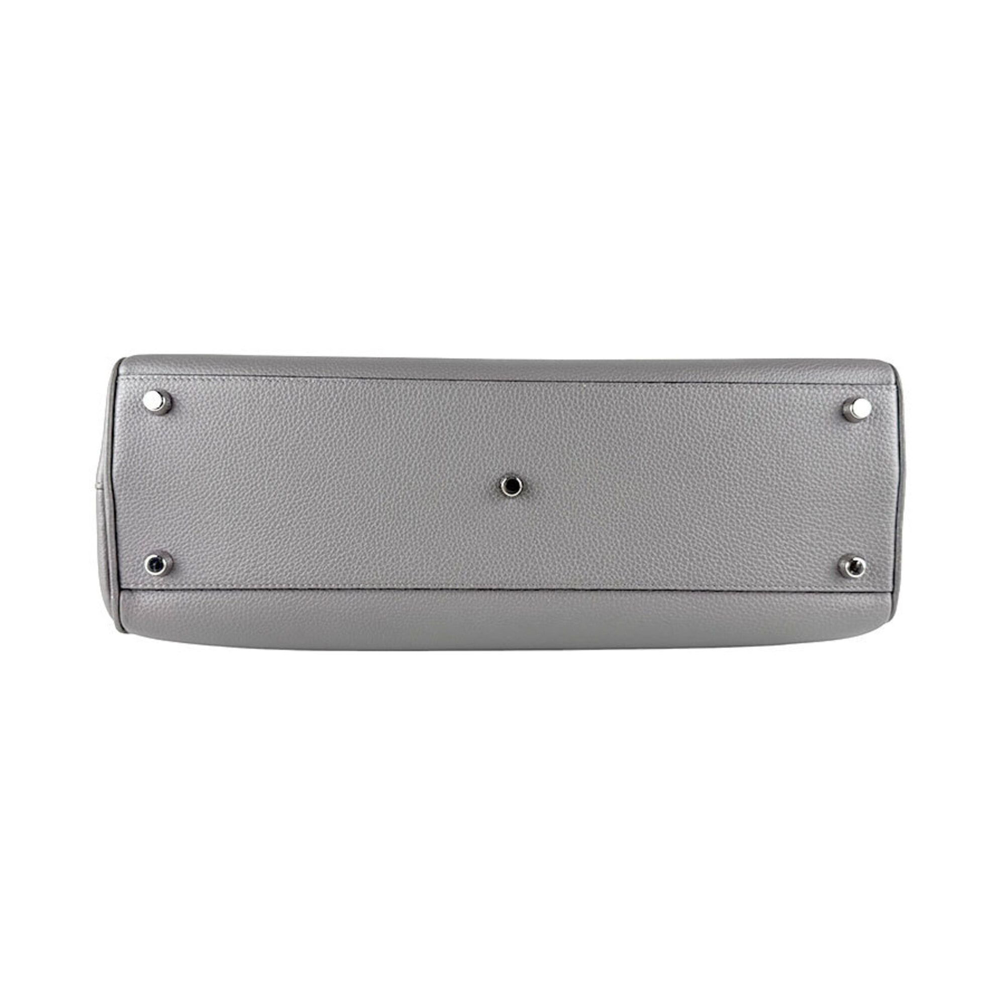 Gucci Gray Leather Handbag Shoulder Bag (Pre-Owned)