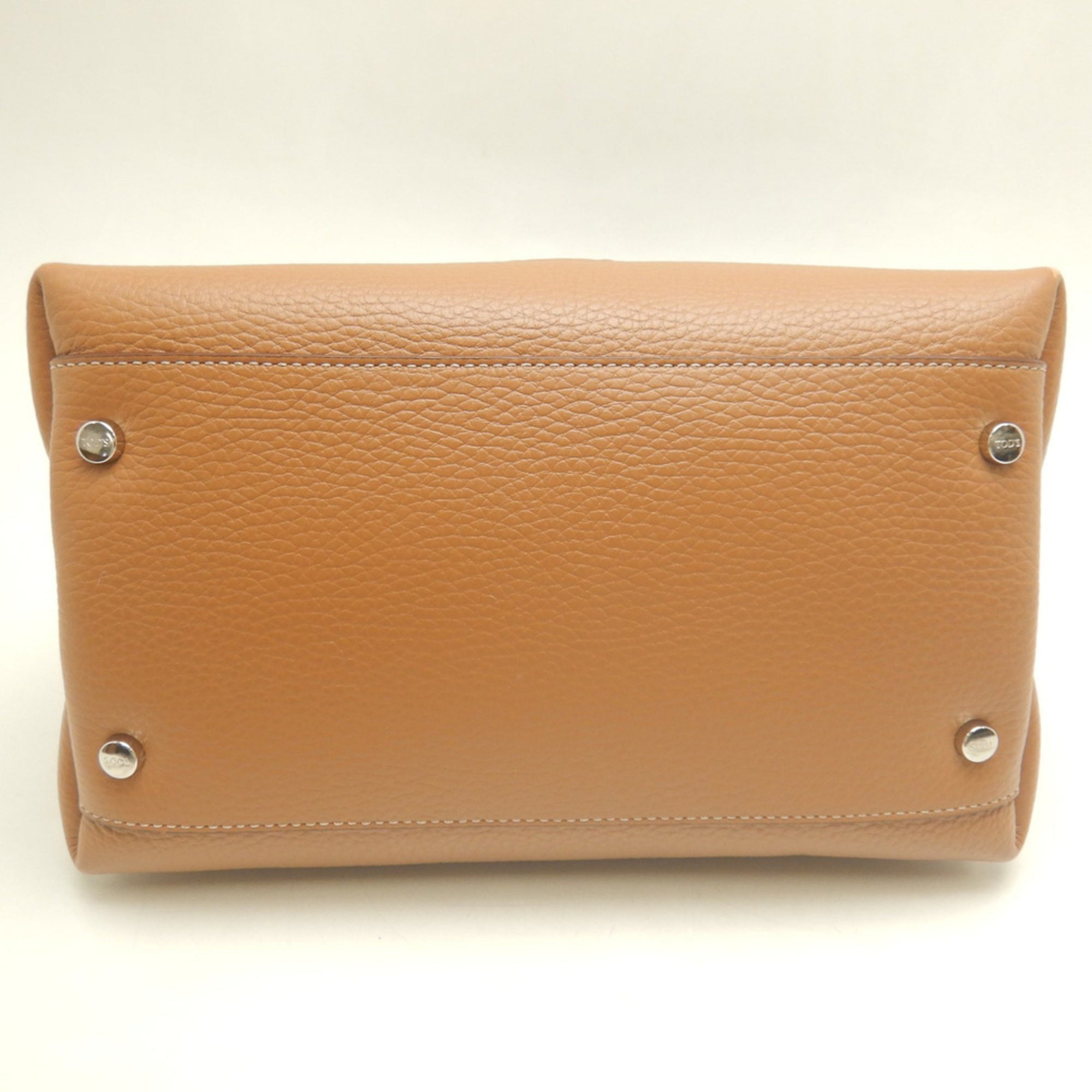 Tod's Brown Leather Handbag (Pre-Owned)
