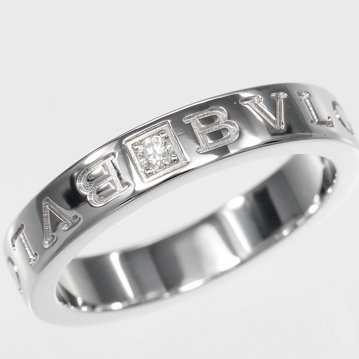 Bvlgari White Gold (18K) Band Ring (Pre-Owned)