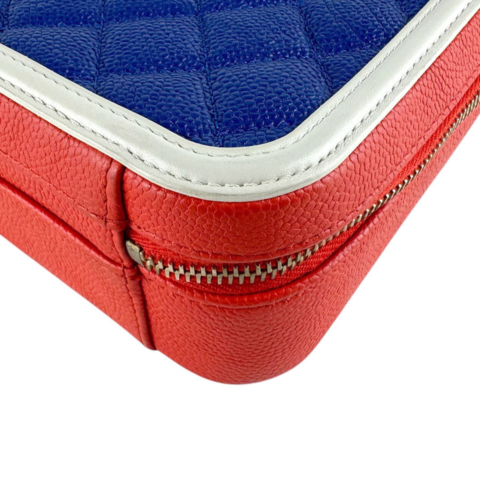 Chanel Blue Red Color White Grained Calfskin Shoulder Bag (Pre-Owned)