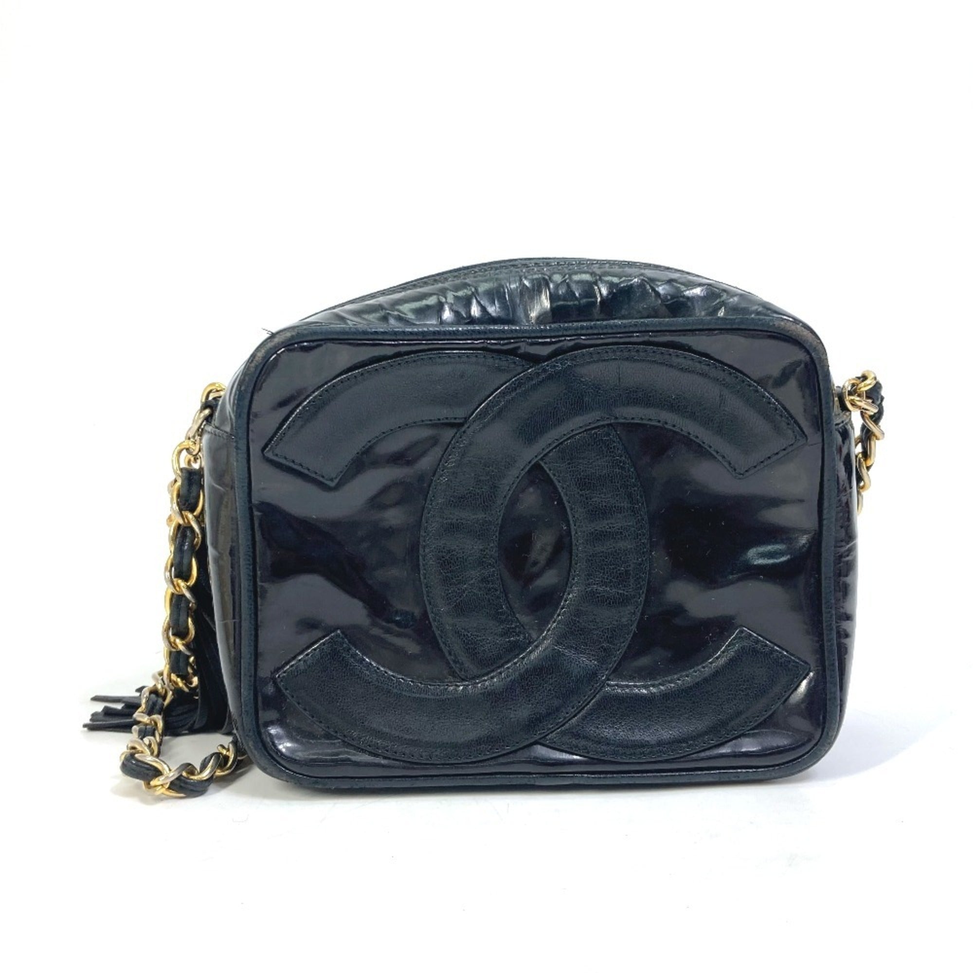 Chanel Black Leather Pochette Shoulder Bag (Pre-Owned)