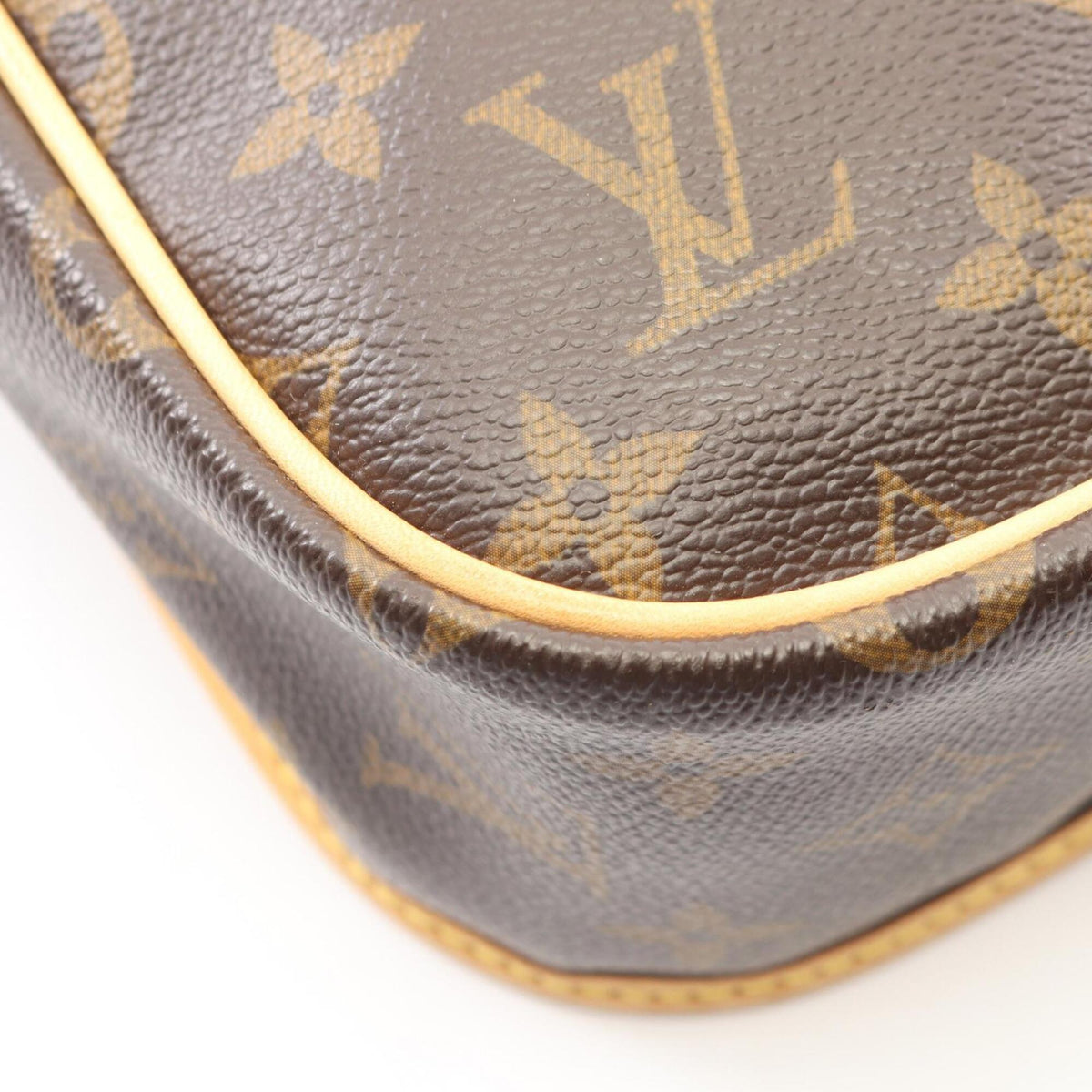 Louis Vuitton Brown Monogram Monogram Handbag Shoulder Bag (Pre-Owned)