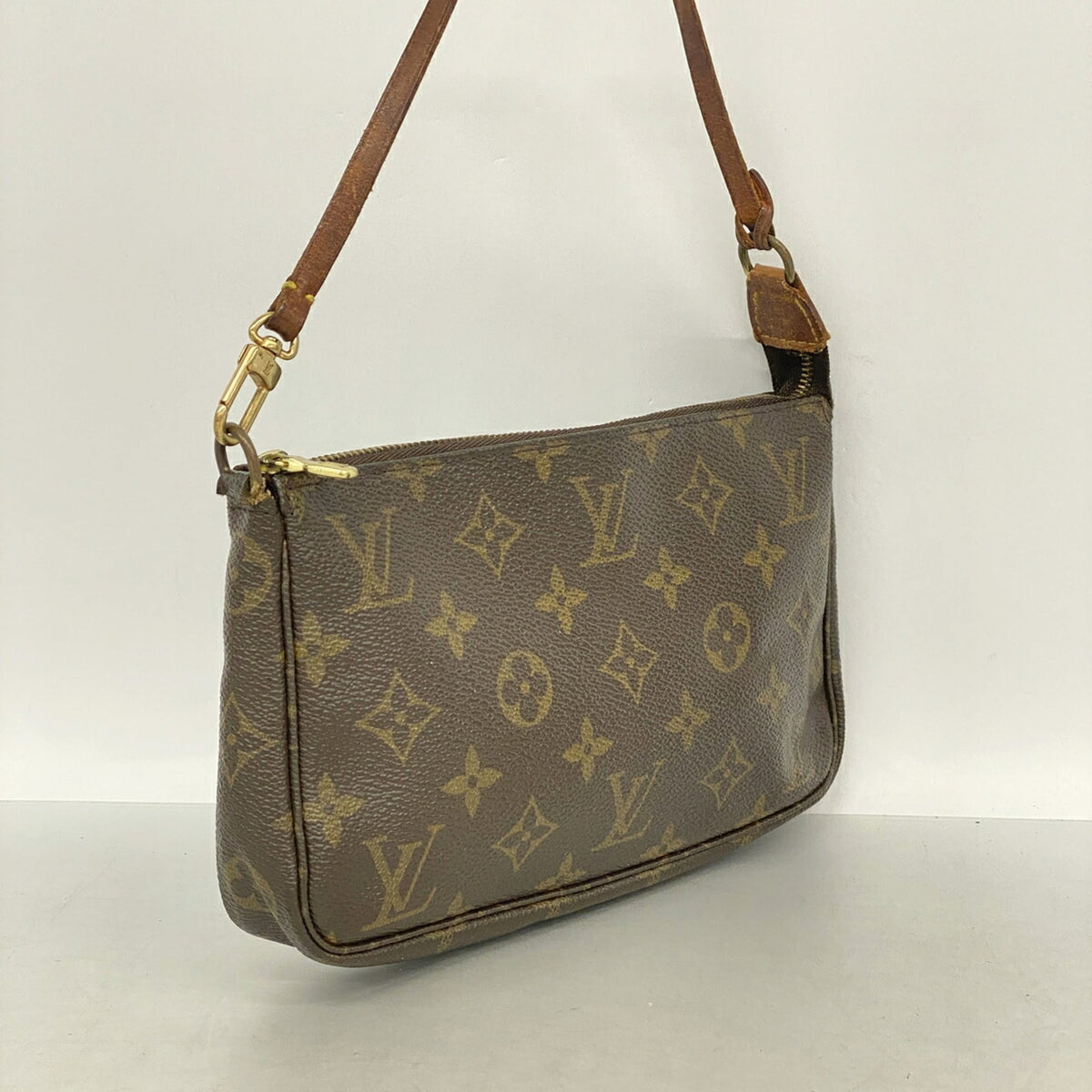 Louis Vuitton Brown Pouch (Pre-Owned)