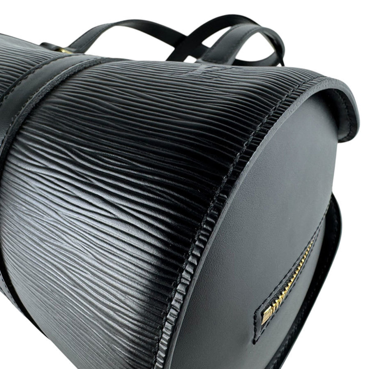 Louis Vuitton Noir Epi Leather Handbag (Pre-Owned)