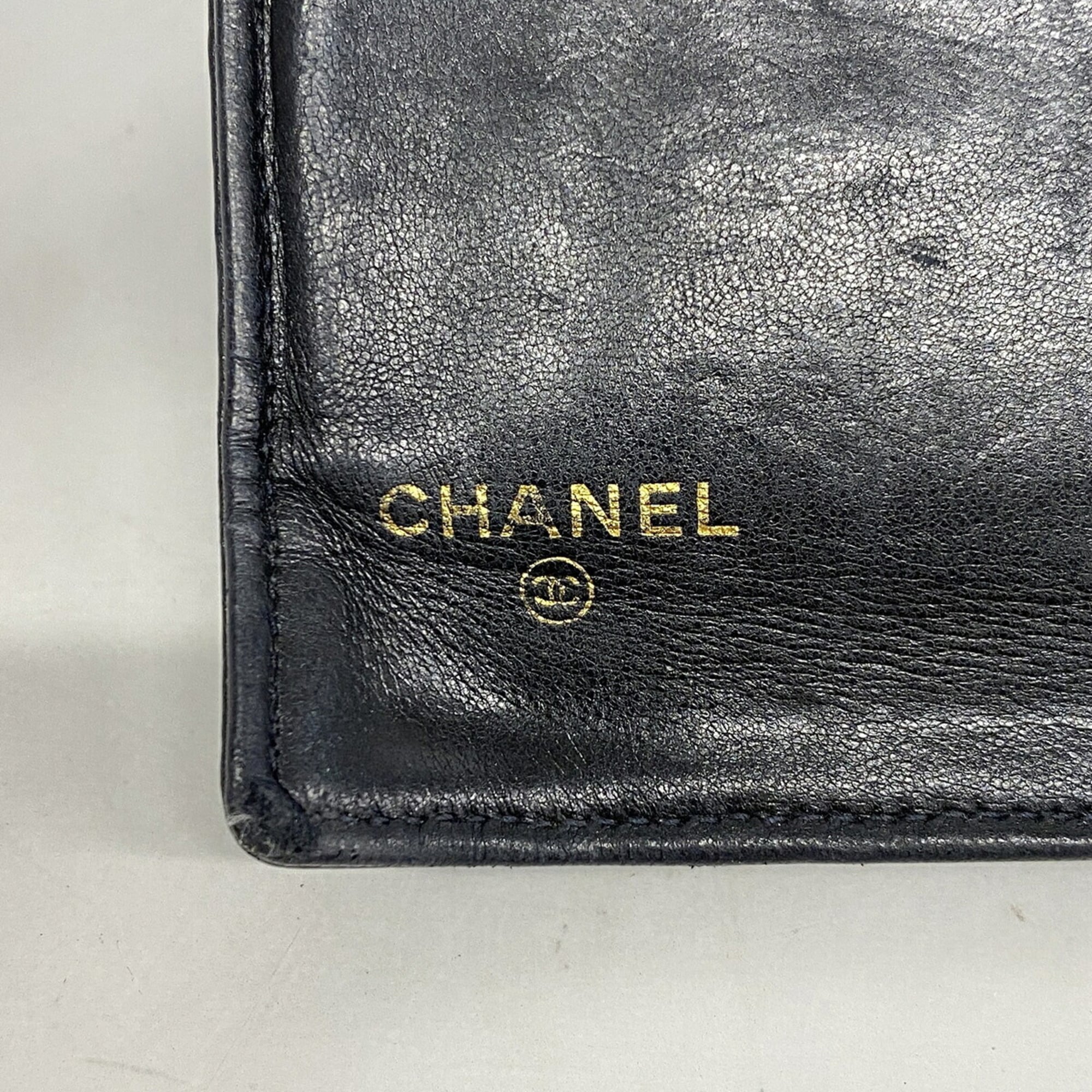 Chanel Black Grained Calfskin Long Wallet (Bi-Fold) (Pre-Owned)
