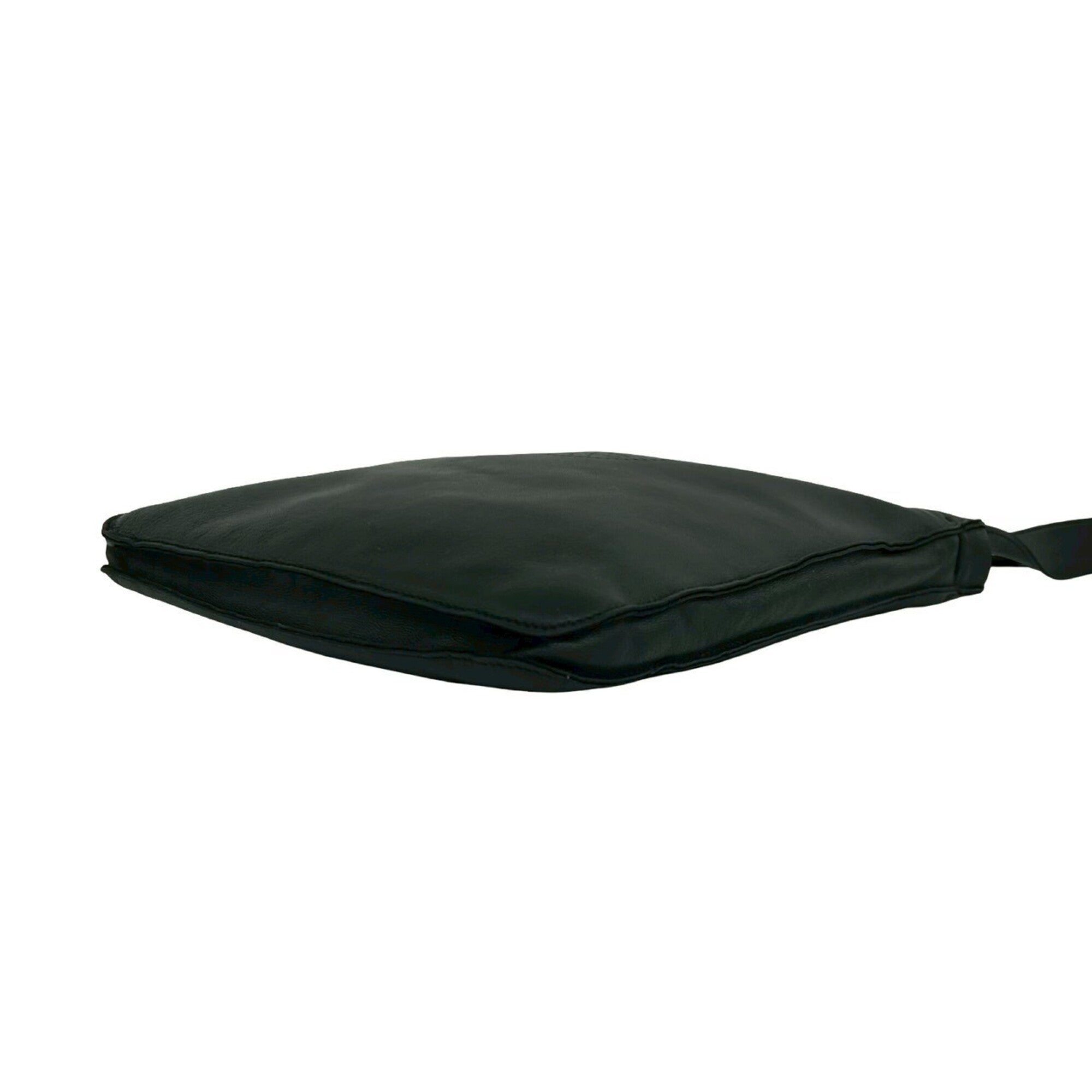 Hermes Black Leather Pochette Shoulder Bag (Pre-Owned)