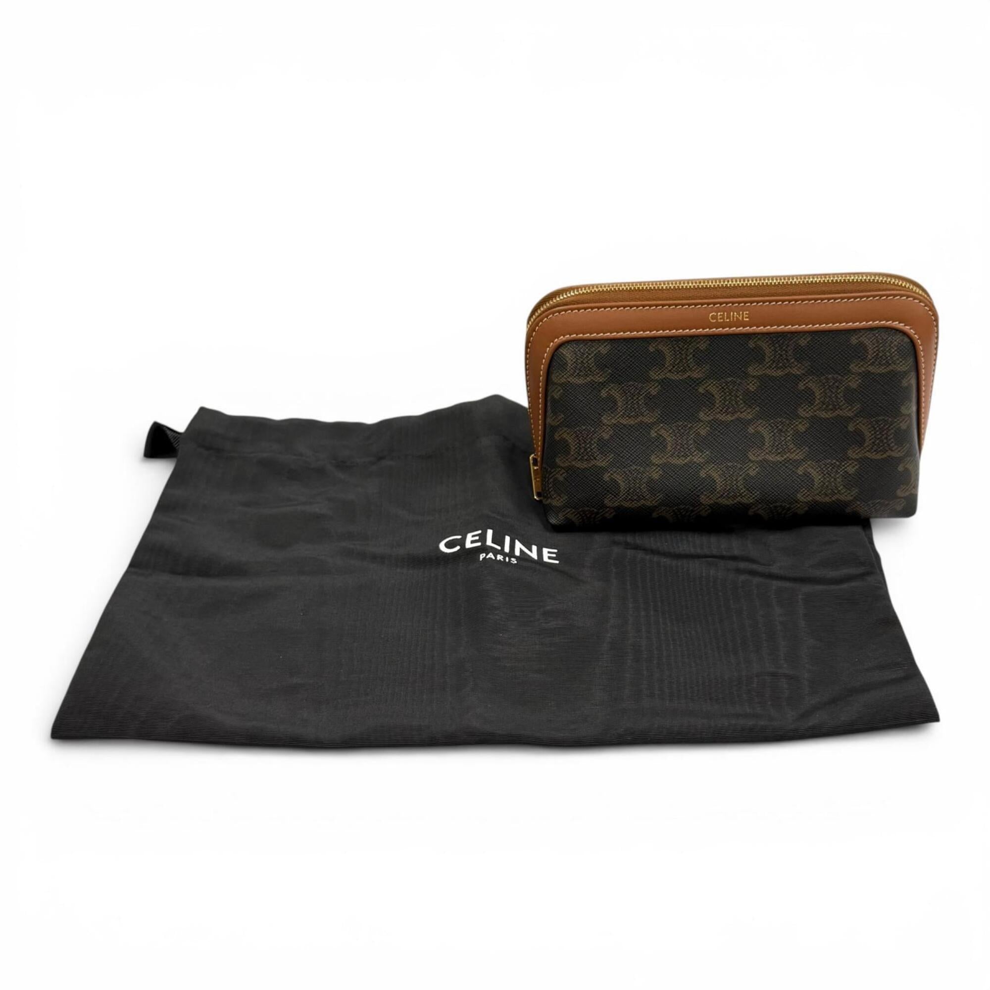 Celine Brown Leather Pouch (Pre-Owned)