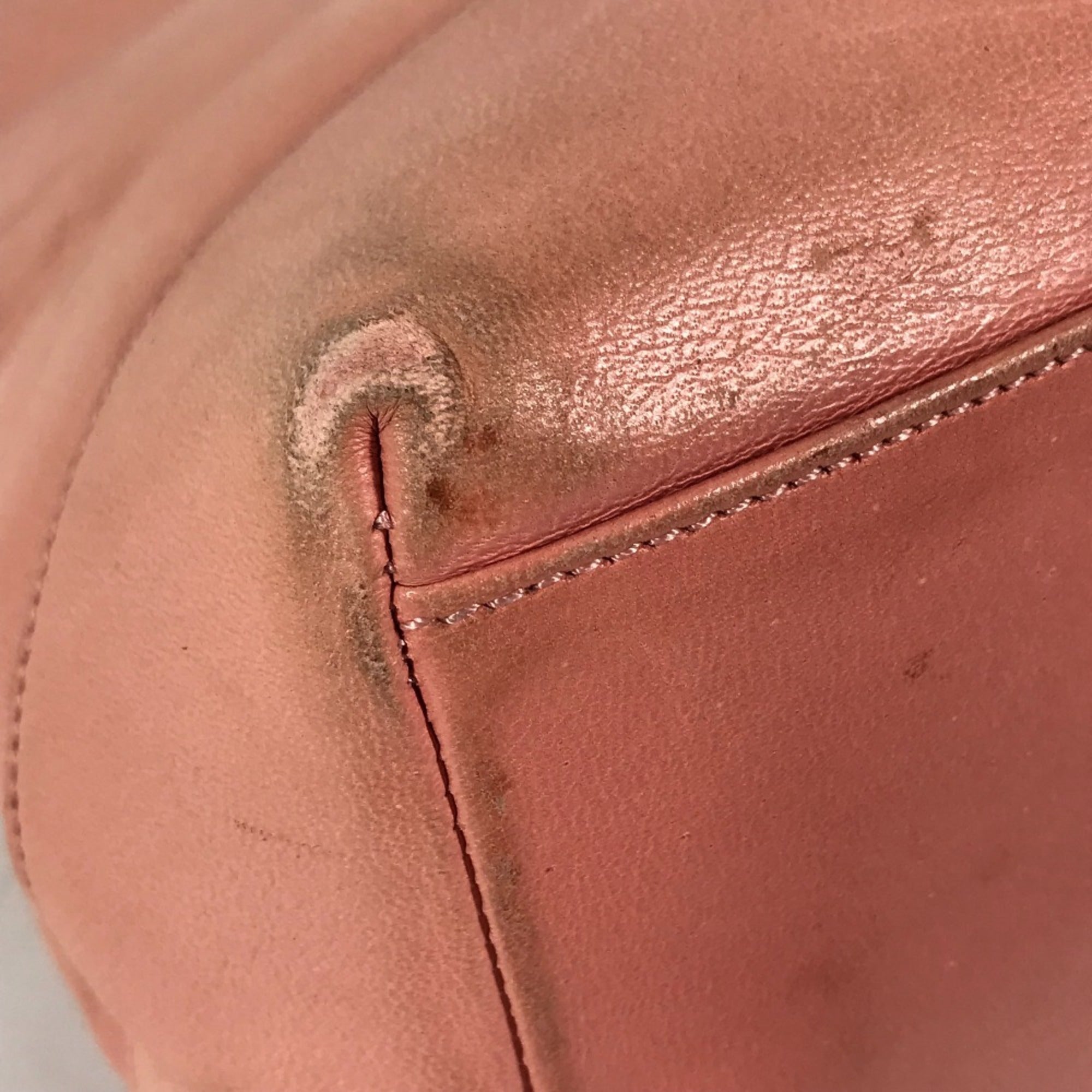 Chanel Pink Leather Shoulder Bag Tote Bag (Pre-Owned)
