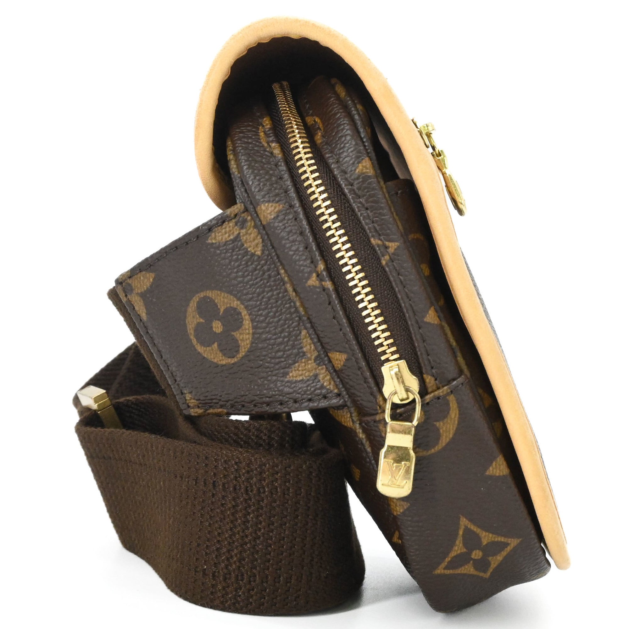 Louis Vuitton Brown Monogram Monogram Canvas Pouch (Pre-Owned)