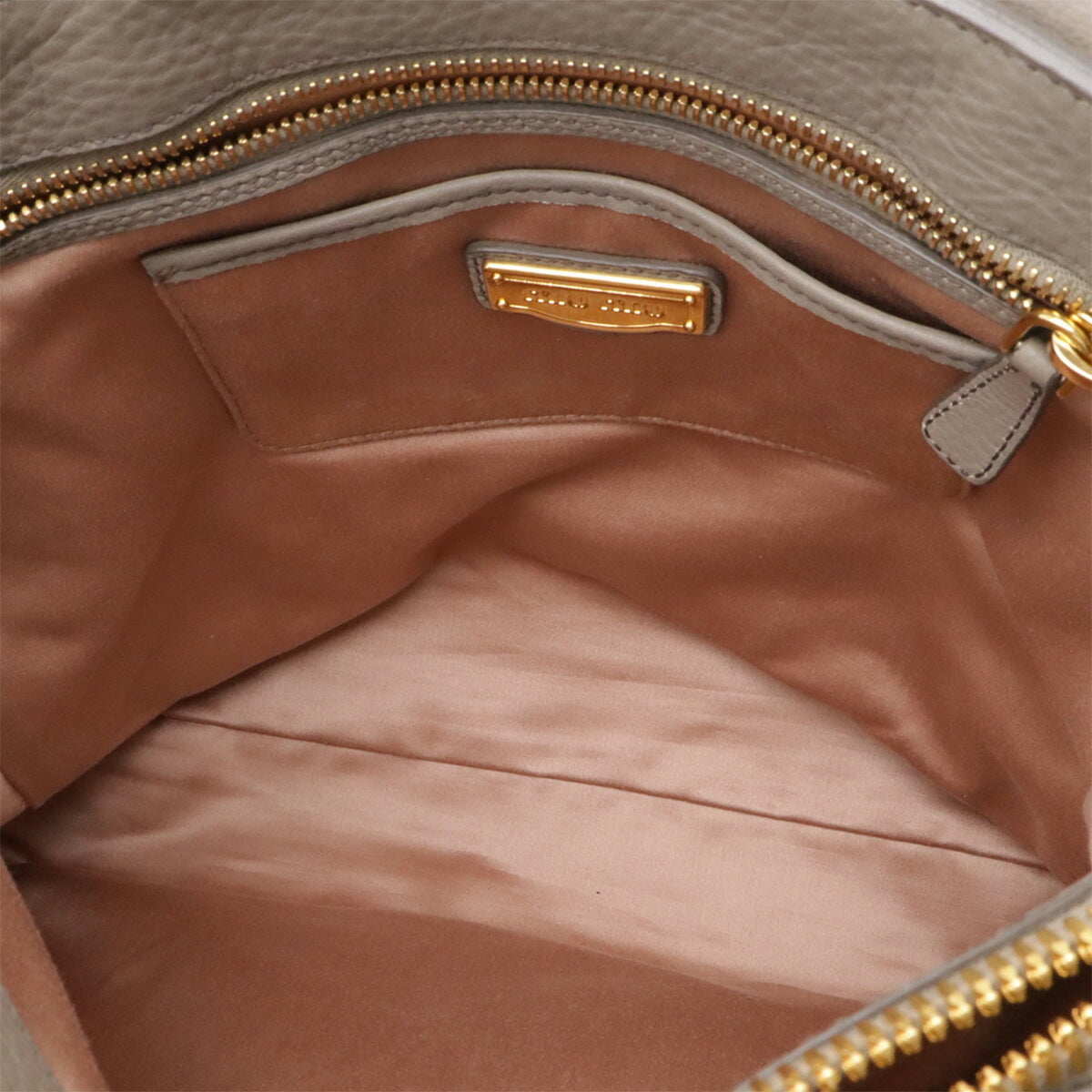 Miu Miu Grayish Leather Handbag Shoulder Bag Tote Bag (Pre-Owned)