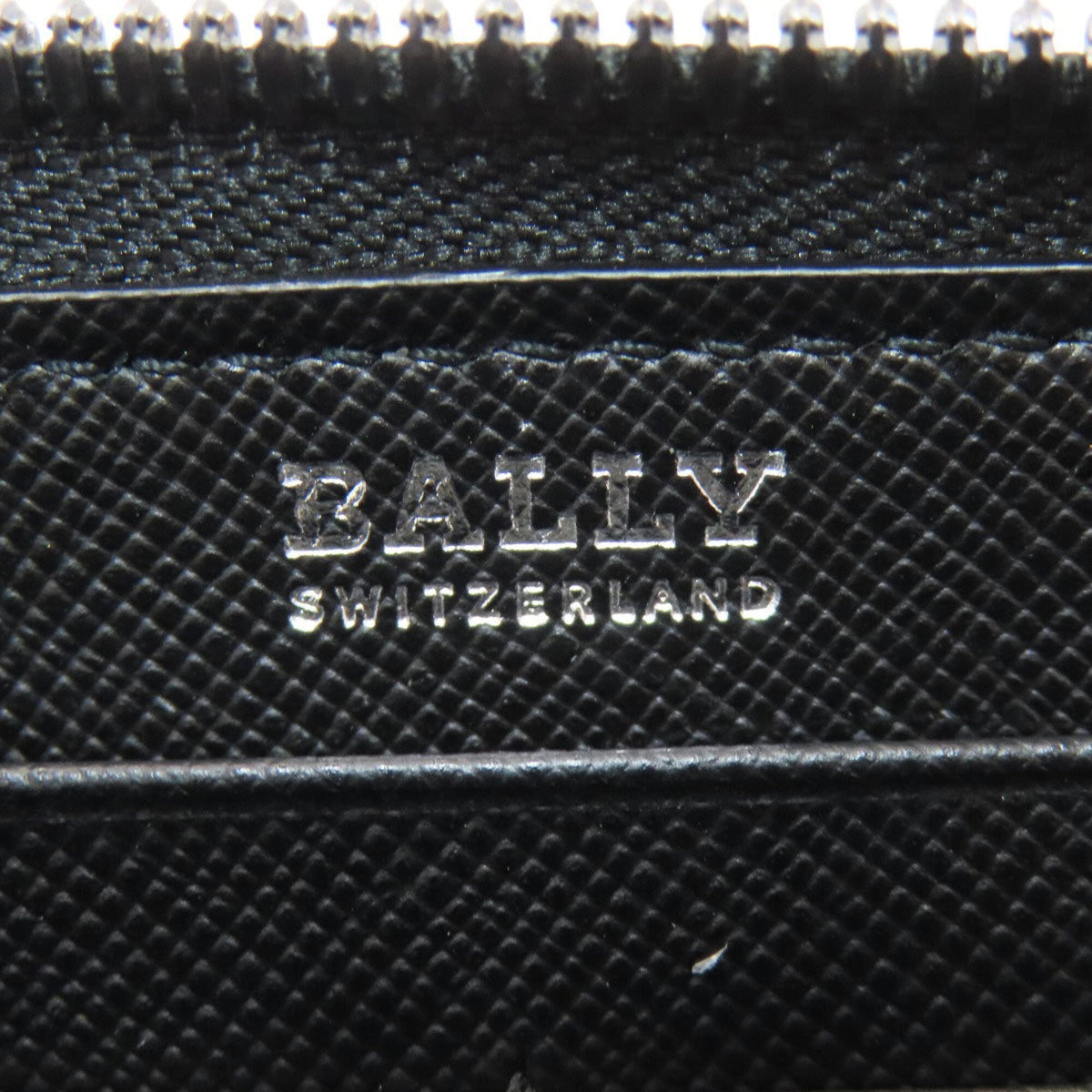 Bally Gray Pvc Long Wallet (Bi-Fold) (Pre-Owned)