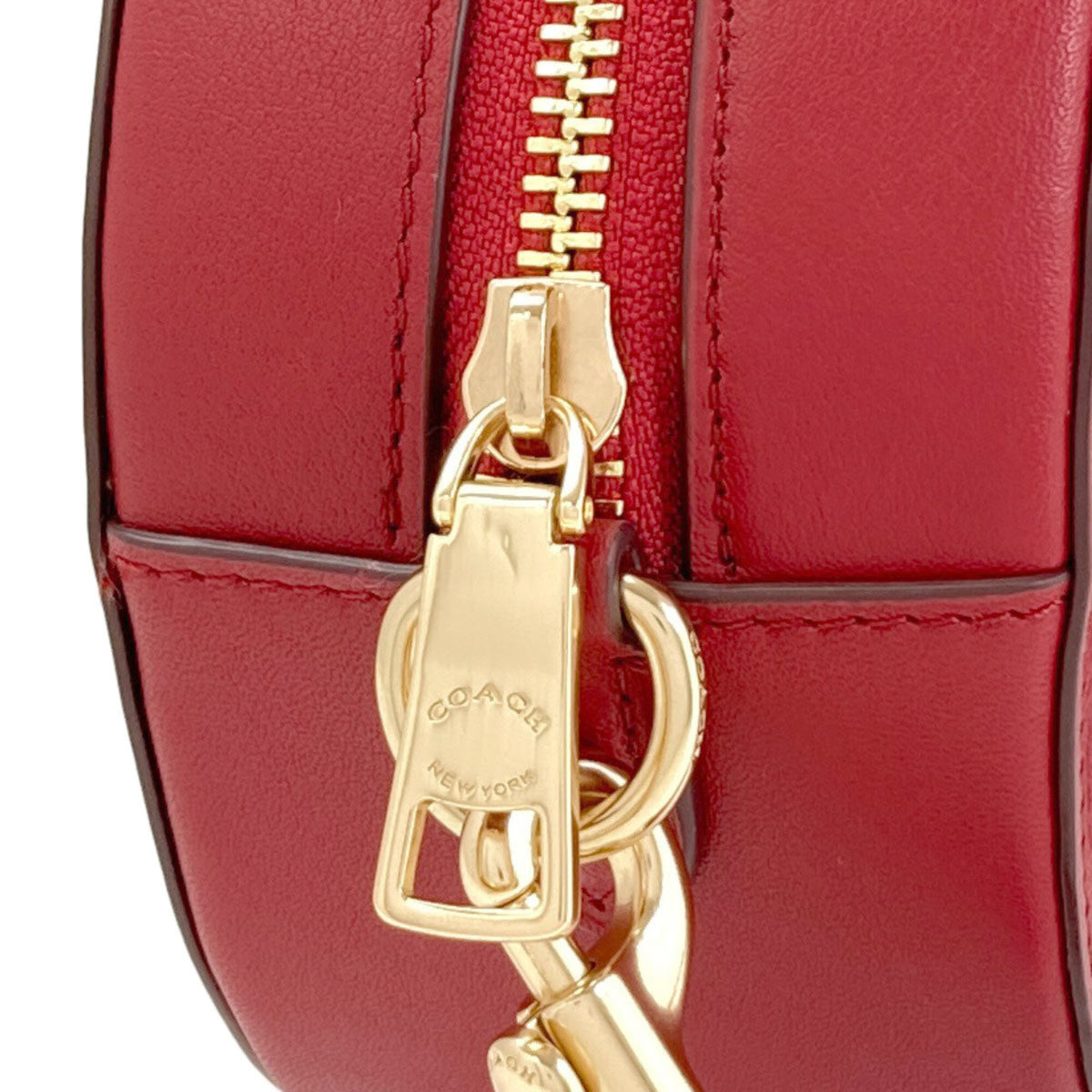 Coach Red Color Pvc Leather Shoulder Bag (Pre-Owned)