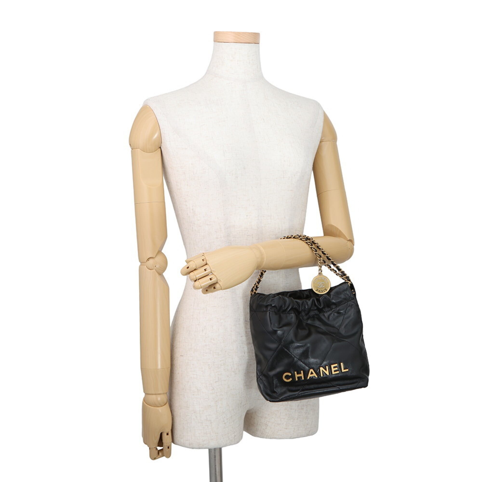Chanel Black Handbag (Pre-Owned)