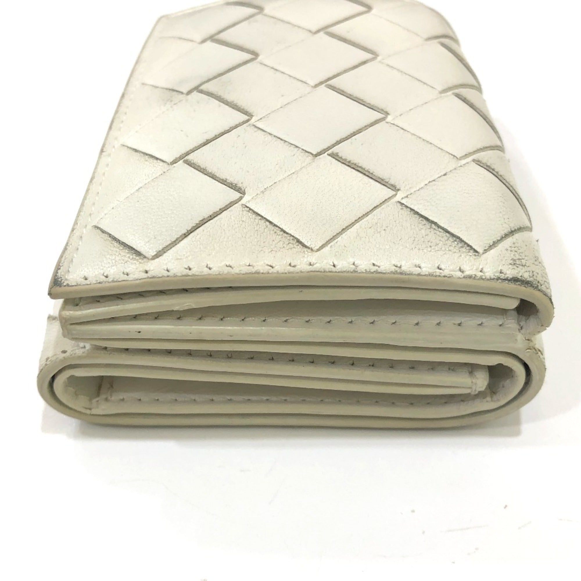 Bottega Veneta White Leather Wallet (Tri-Fold) (Pre-Owned)
