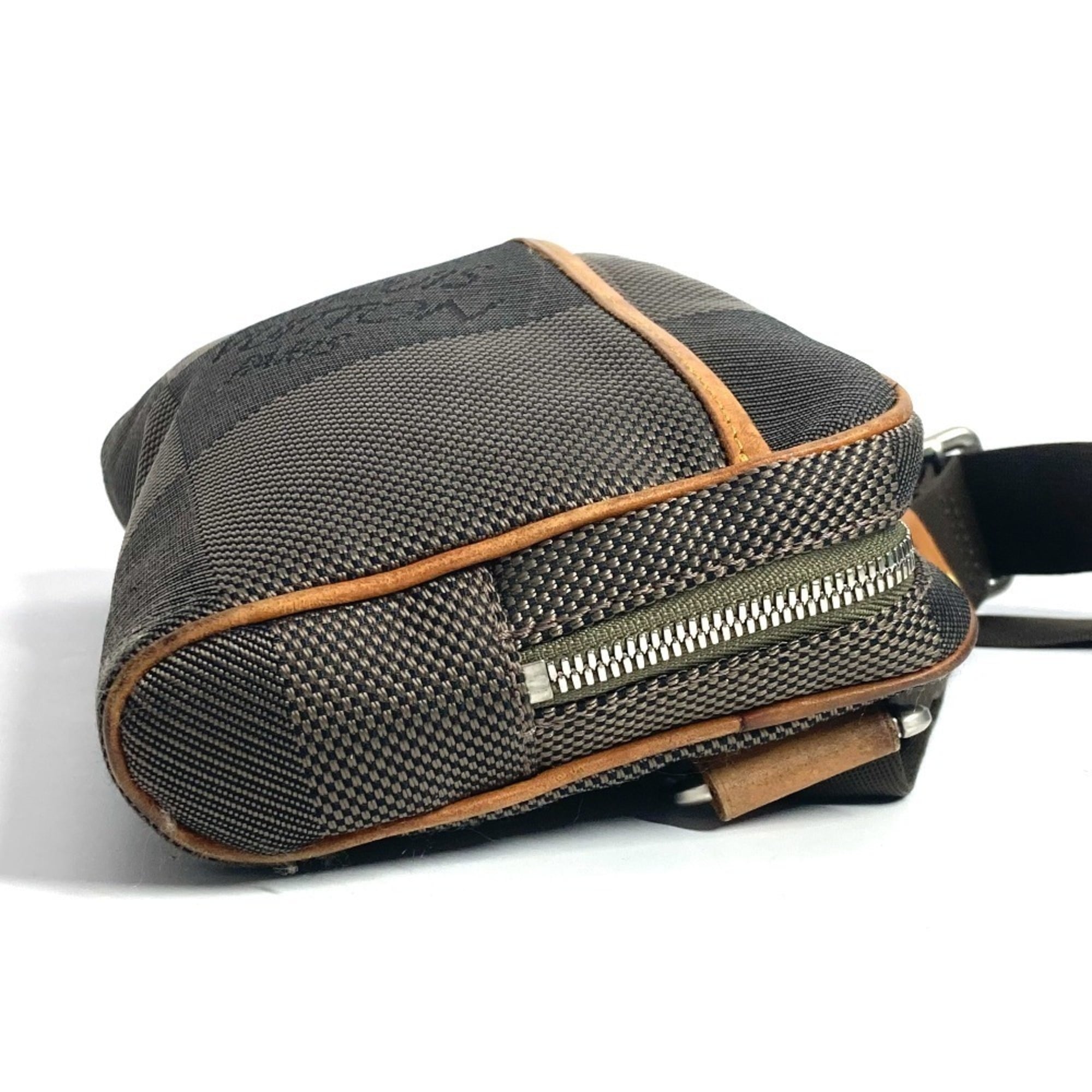 Louis Vuitton Earth Khaki Damier Geant Shoulder Bag Sling Bag (Pre-Owned)