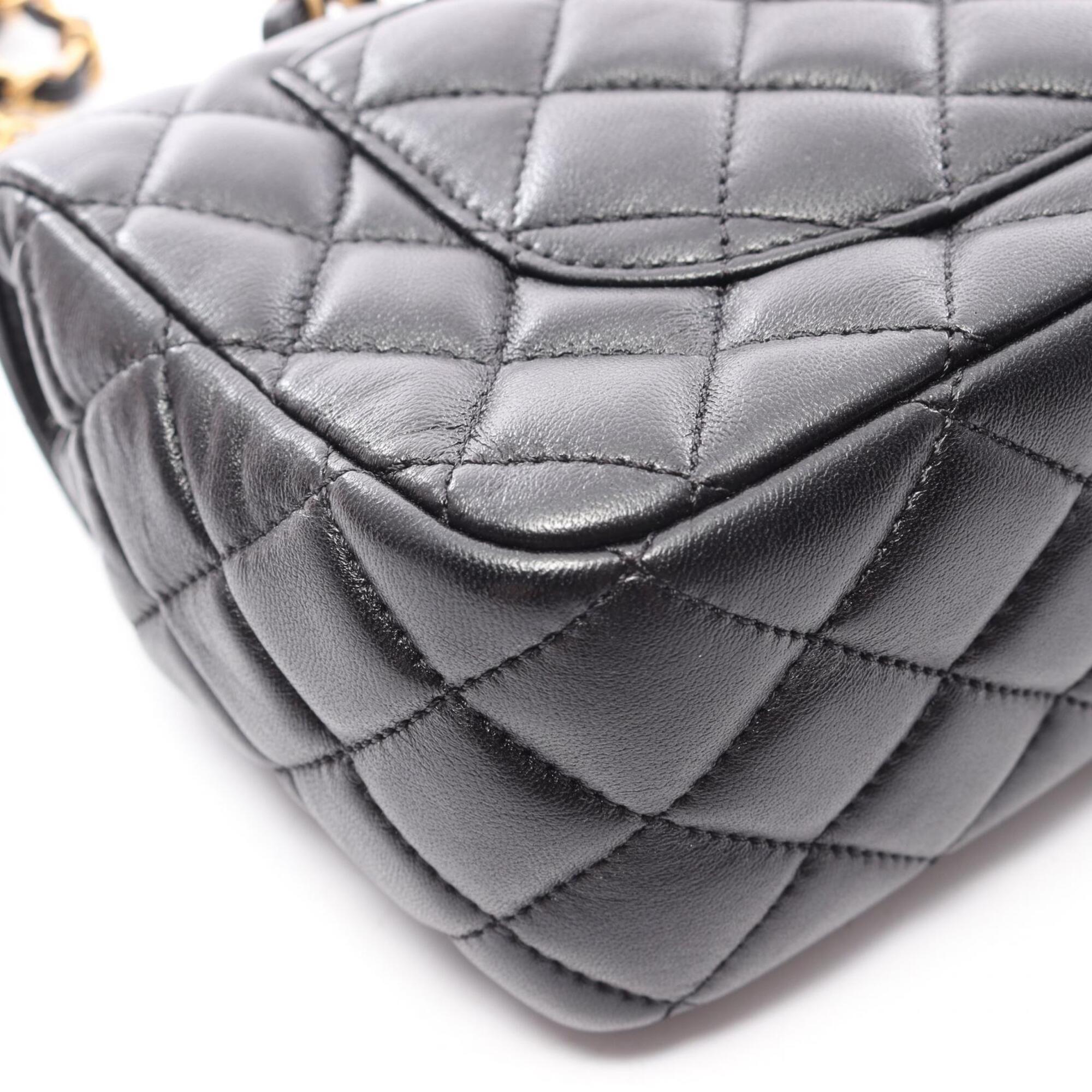 Chanel Black Leather Handbag Shoulder Bag (Pre-Owned)