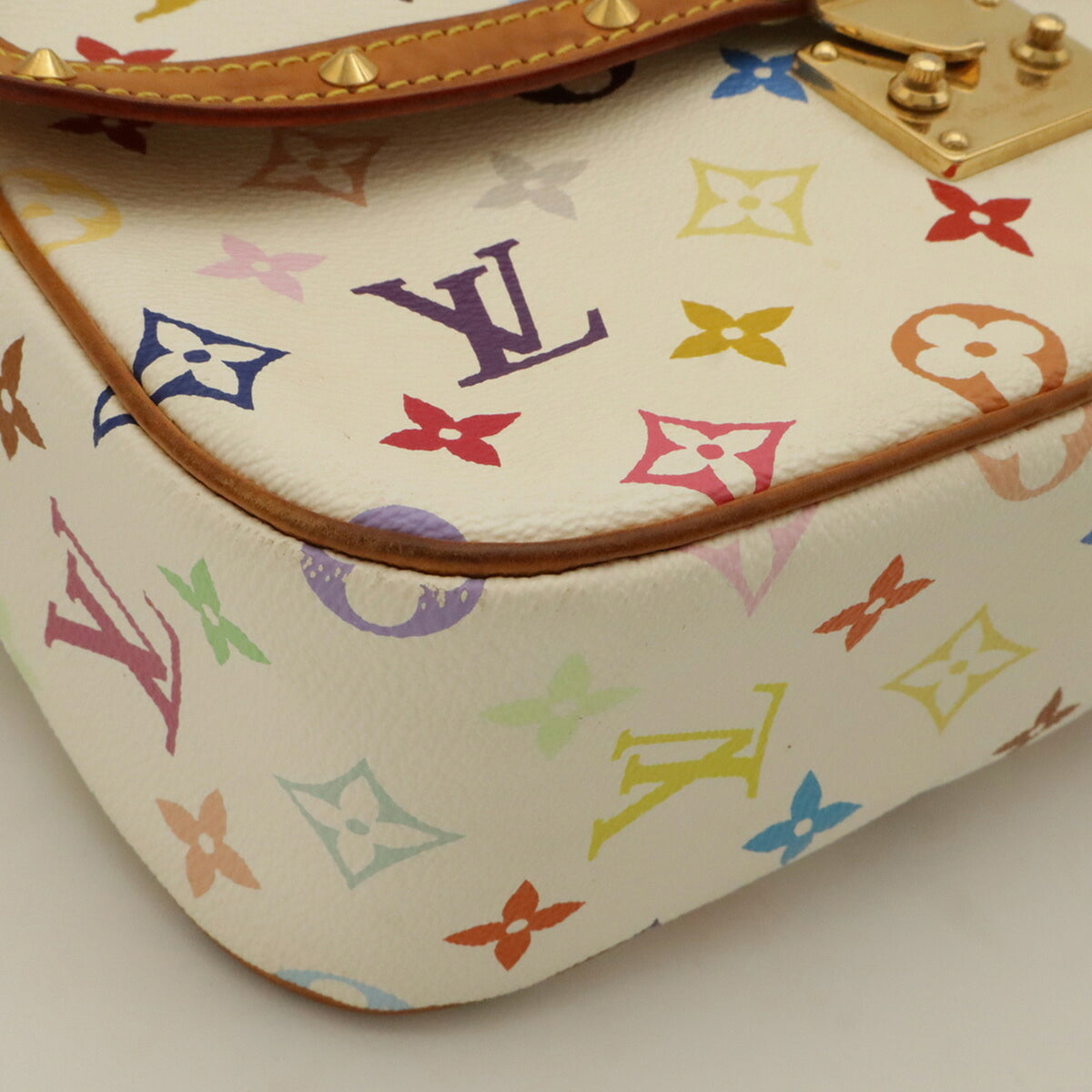 Louis Vuitton Blanc Monogram Canvas Shoulder Bag (Pre-Owned)