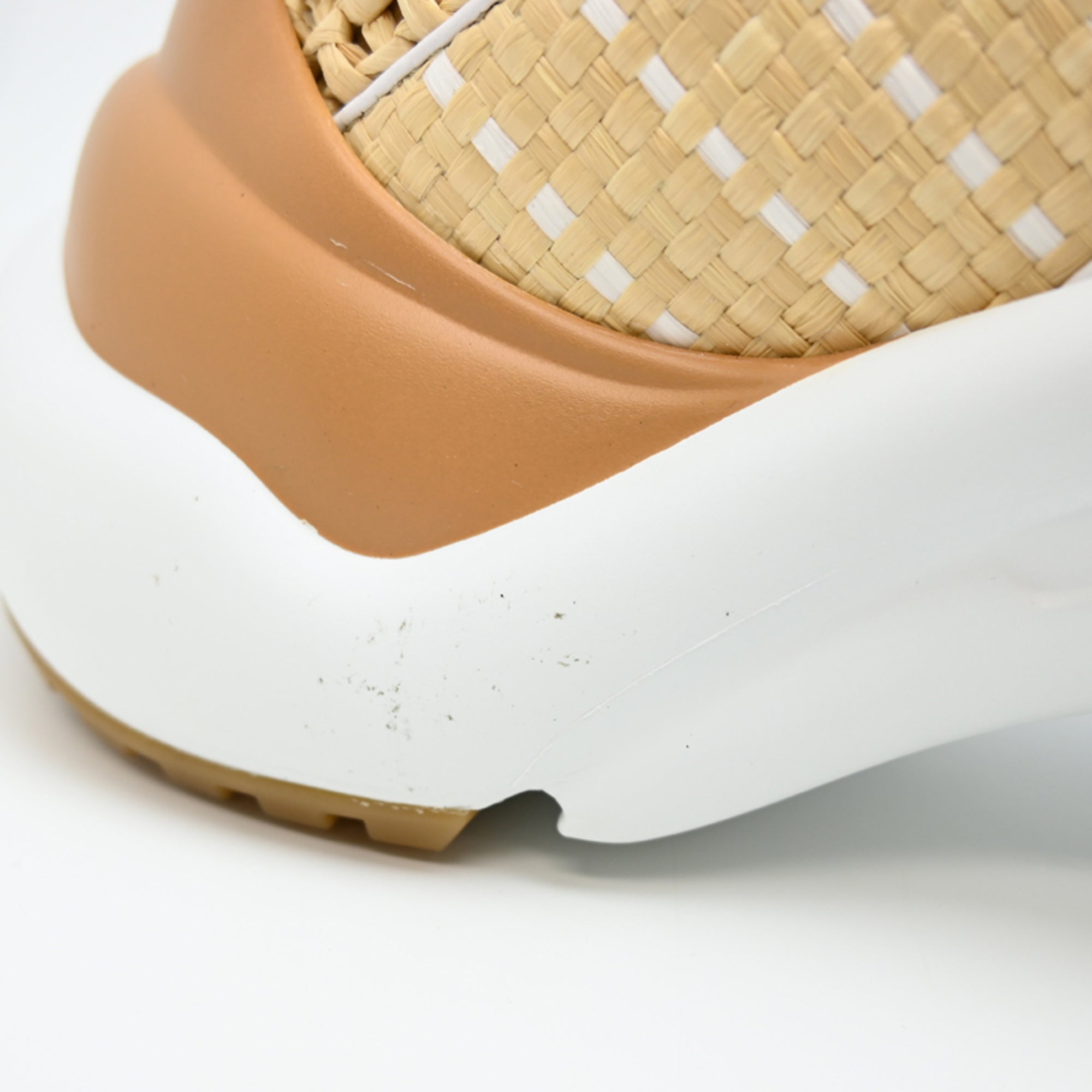 Louis Vuitton Beige White Sneakers (Pre-Owned)