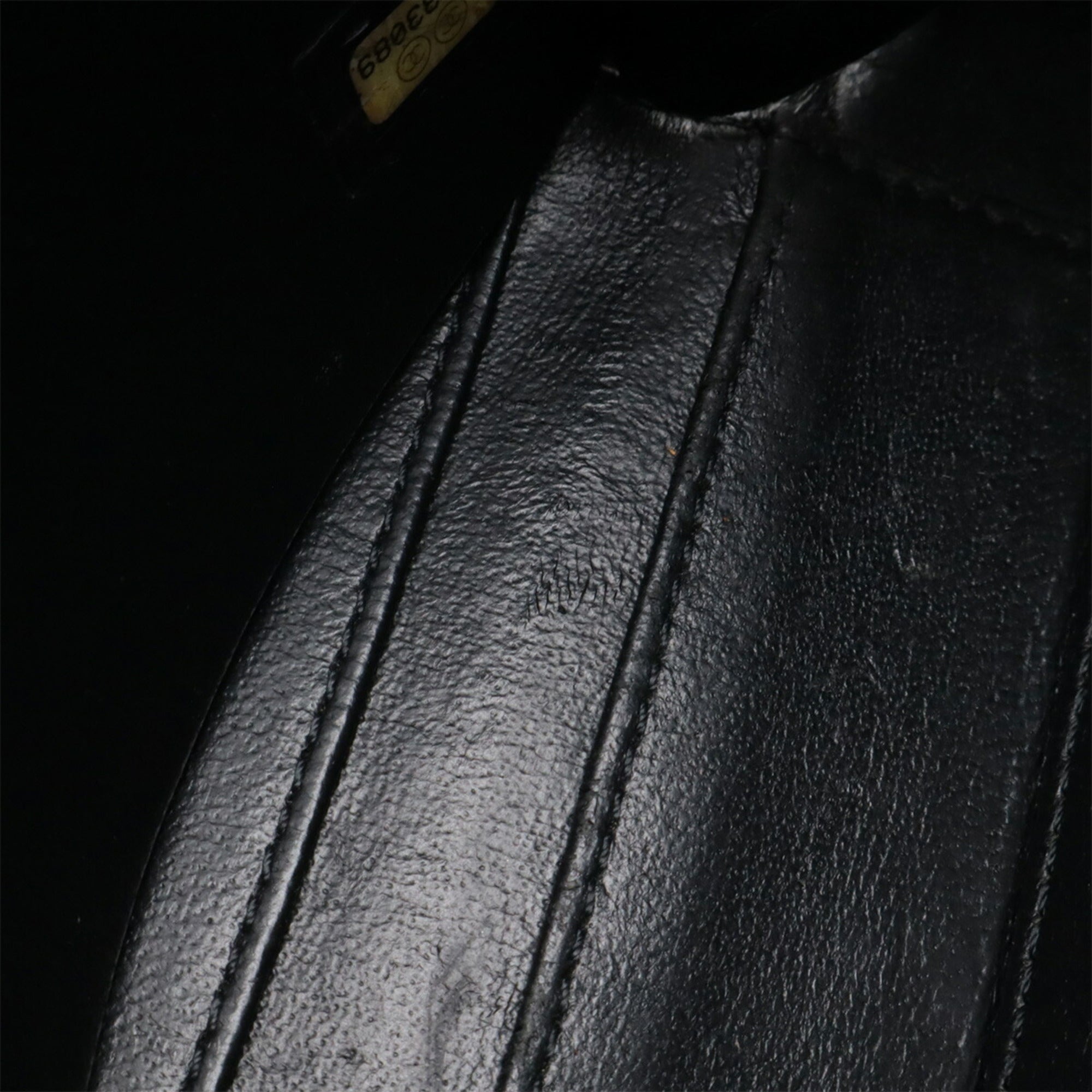 Chanel Black Grained Calfskin Handbag Shoulder Bag Vanity Bag (Pre-Owned)