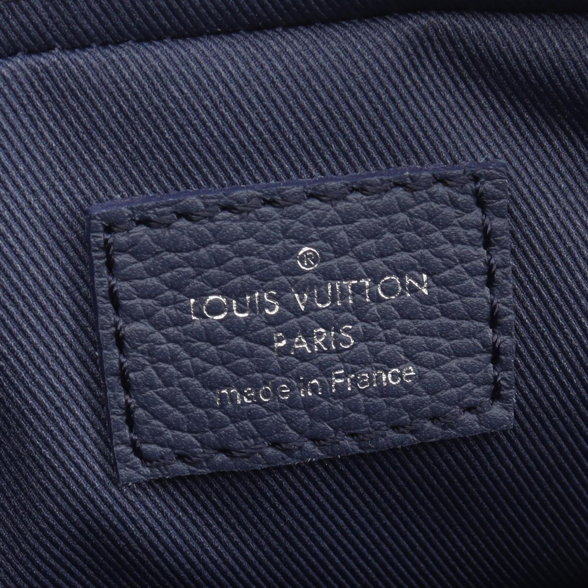 Louis Vuitton Blue Navy Monogram Leather Handbag Pouch Shoulder Bag (Pre-Owned)
