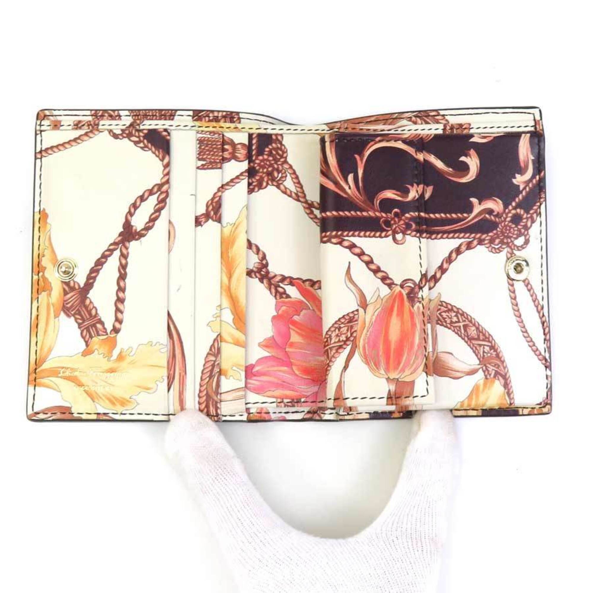 Salvatore Ferragamo Multi-Color Leather Wallet (Bi-Fold) (Pre-Owned)