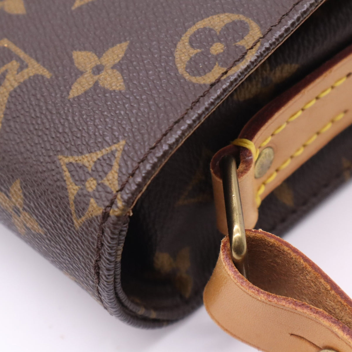 Louis Vuitton Beige Brown Monogram Monogram Shoulder Bag (Pre-Owned)