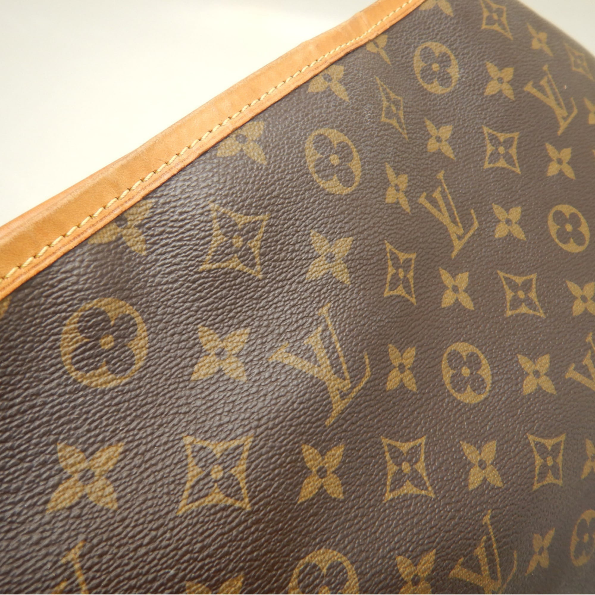 Louis Vuitton Brown Monogram Canvas Shoulder Bag (Pre-Owned)